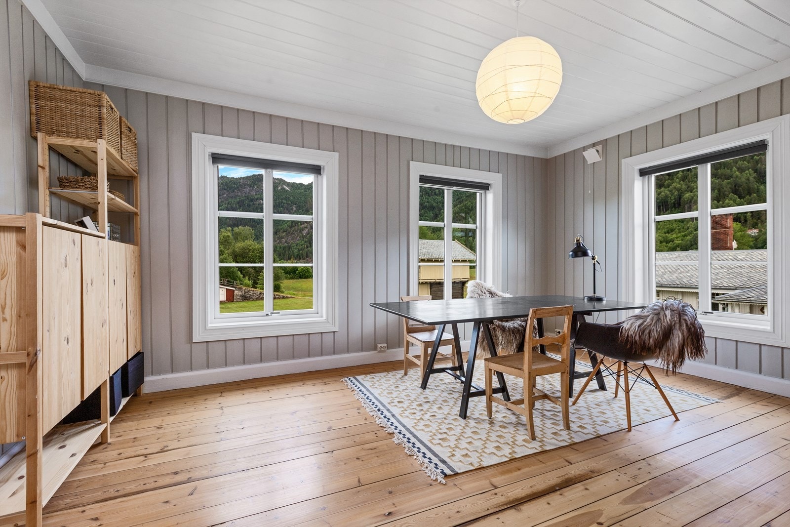 Stue 2 etasje våningshuset Galleribilde