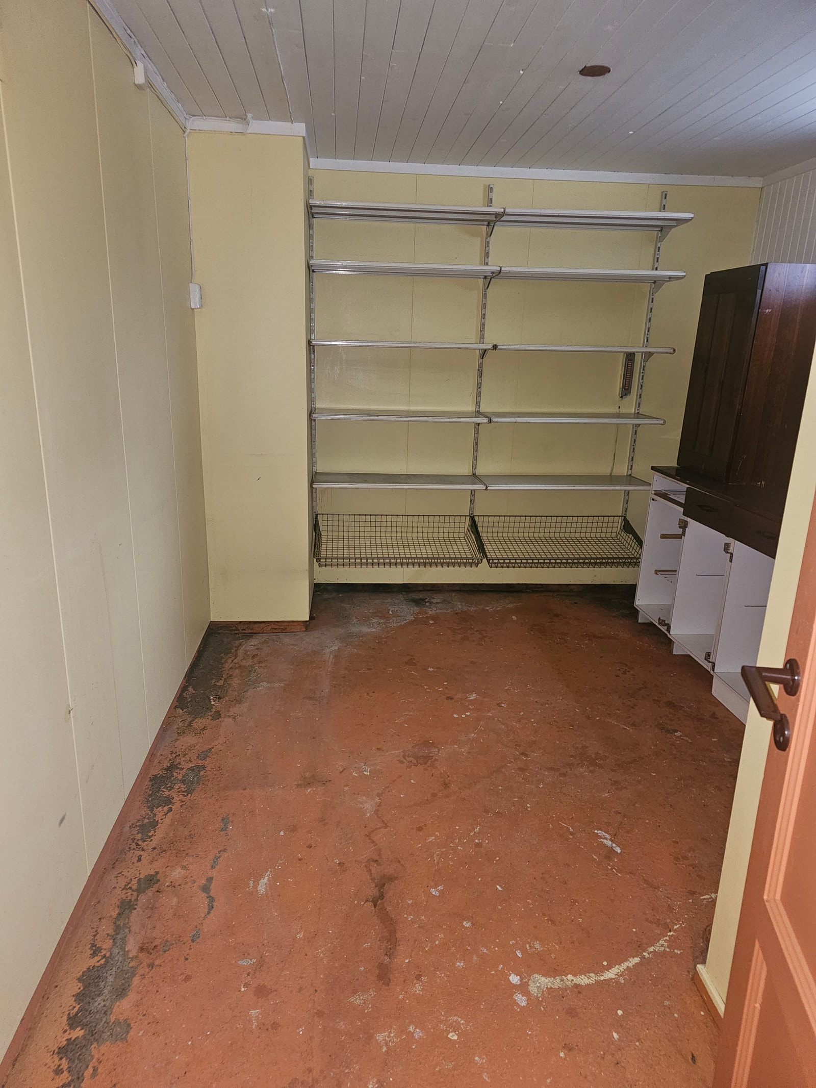 Bod i kjeller Galleribilde