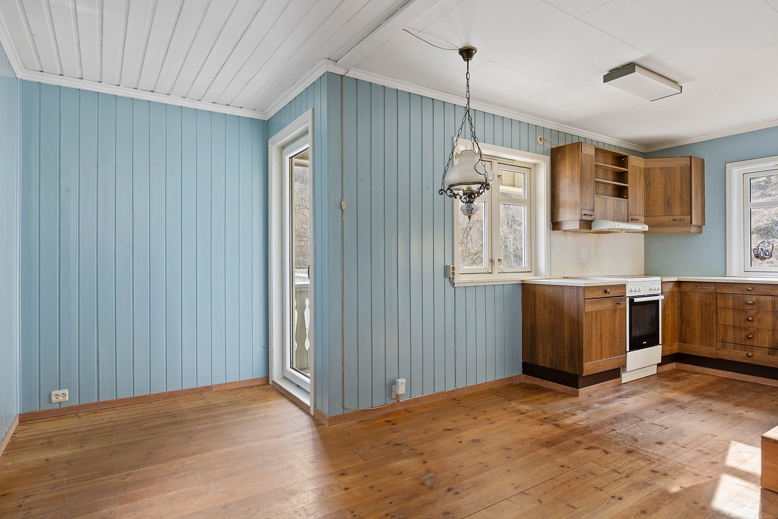 Kjøkken med utgang terrasse Galleribilde