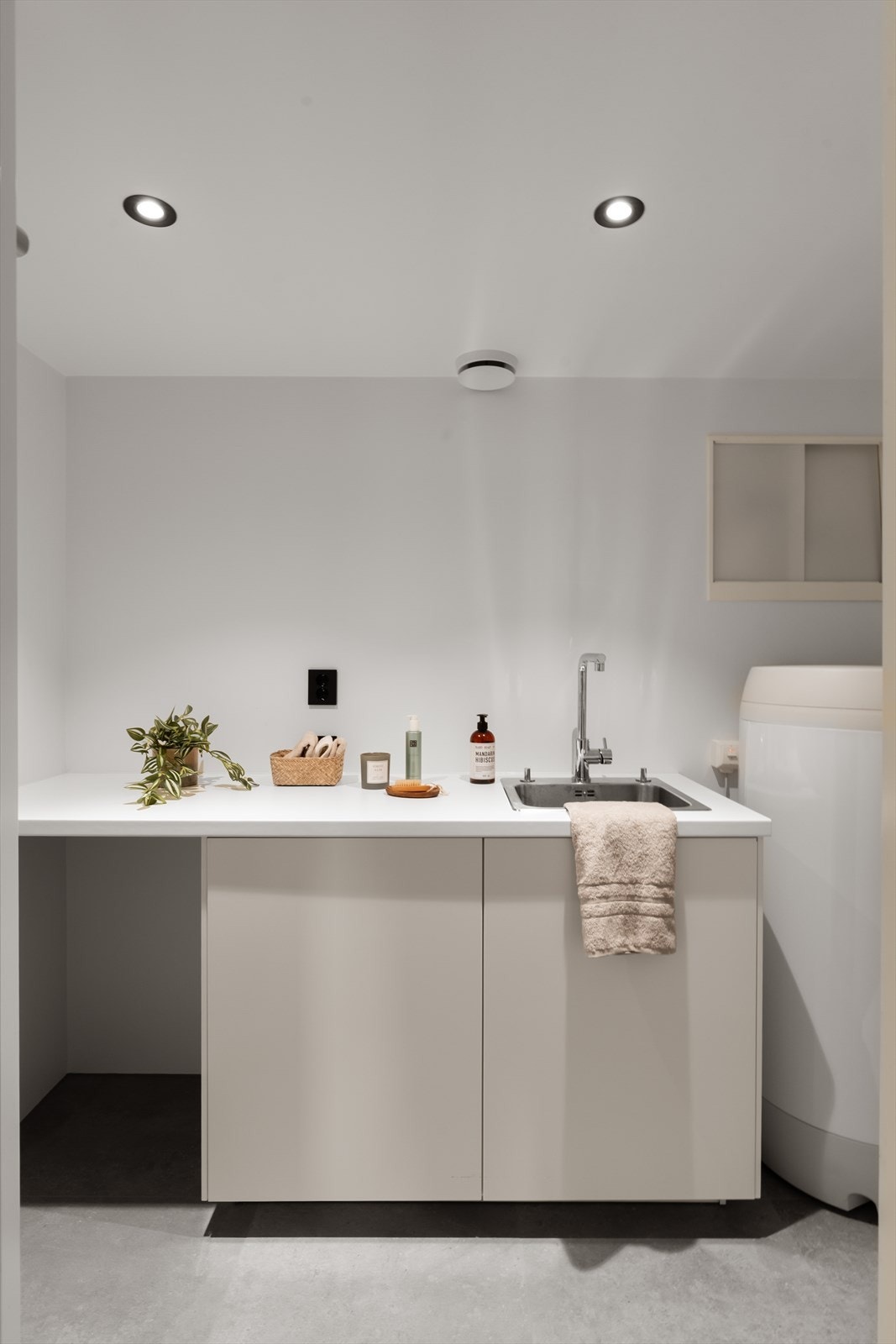 Praktisk, separat vaskerom Galleribilde