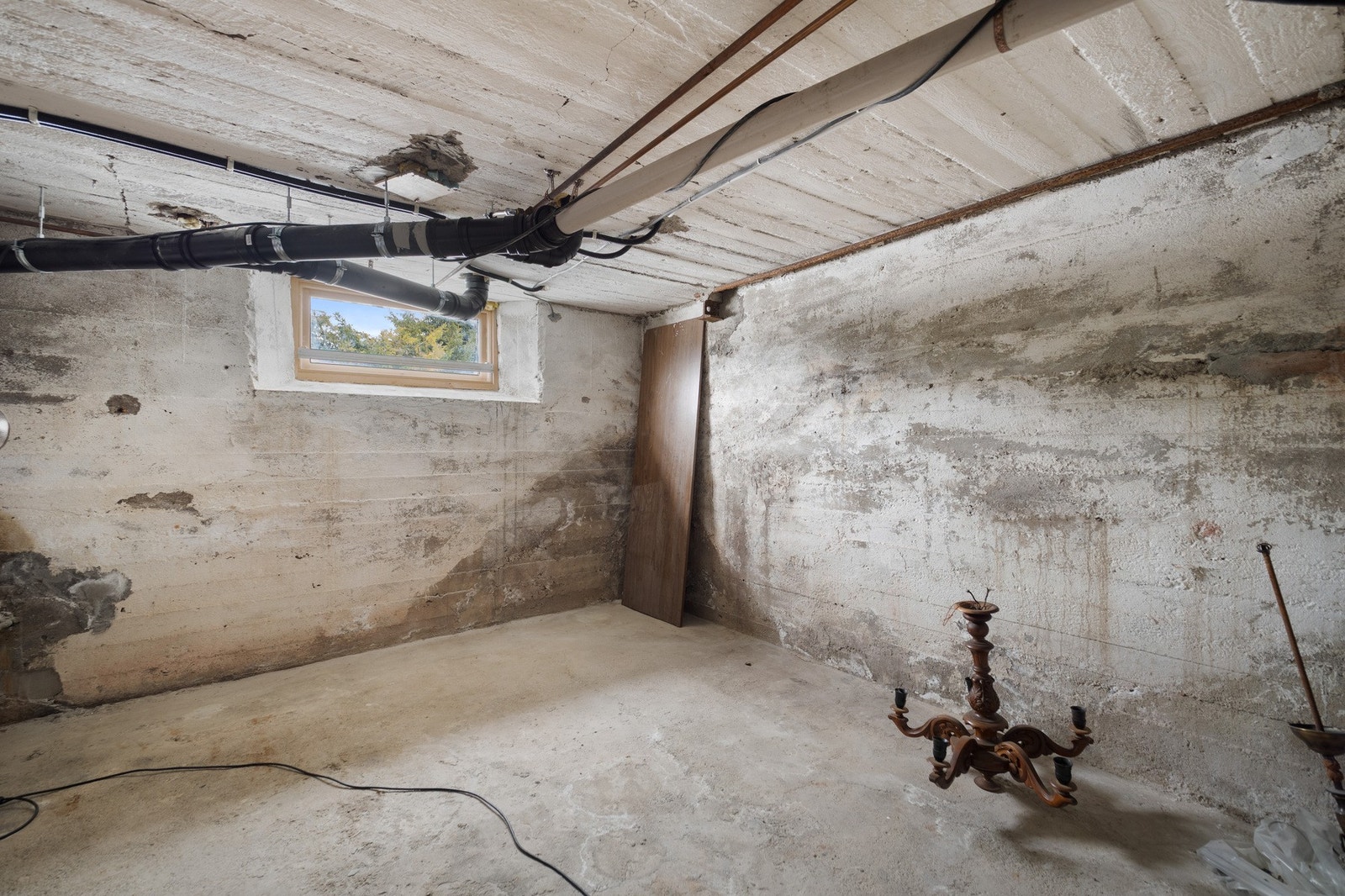 God lagerplass, eller alternativ utnyttelse, (f.eks. vaskerom i kjeller?) Galleribilde