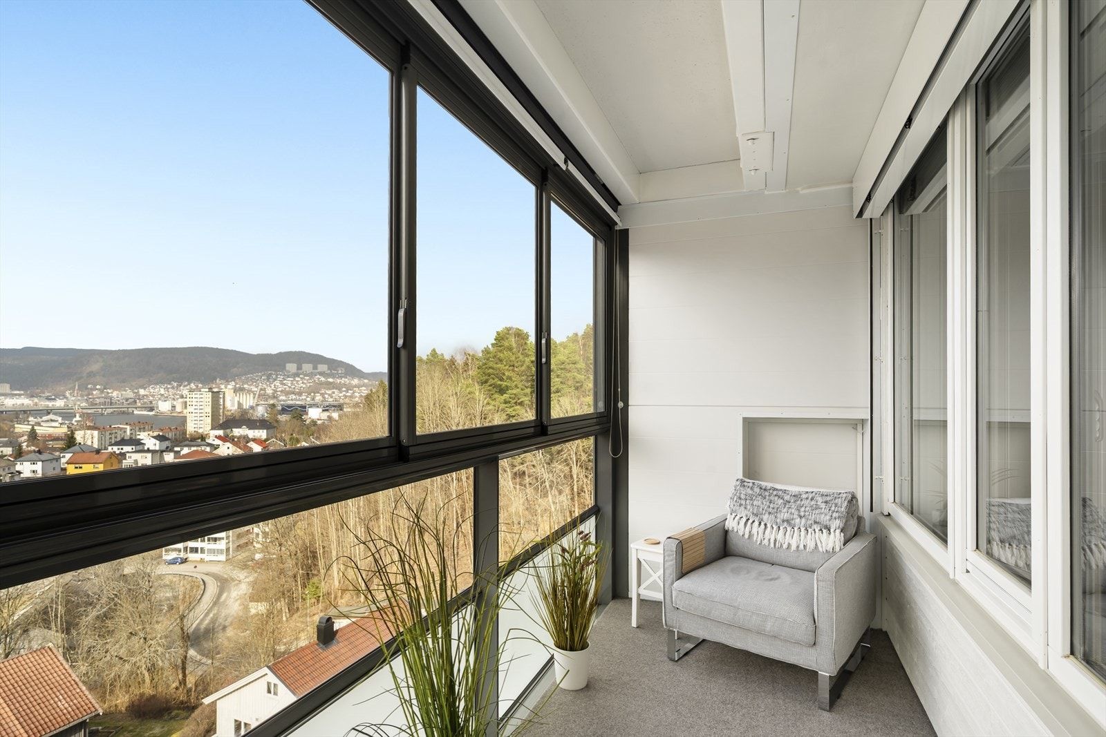 8. etasje oppleves som høyt og luftig! Galleribilde