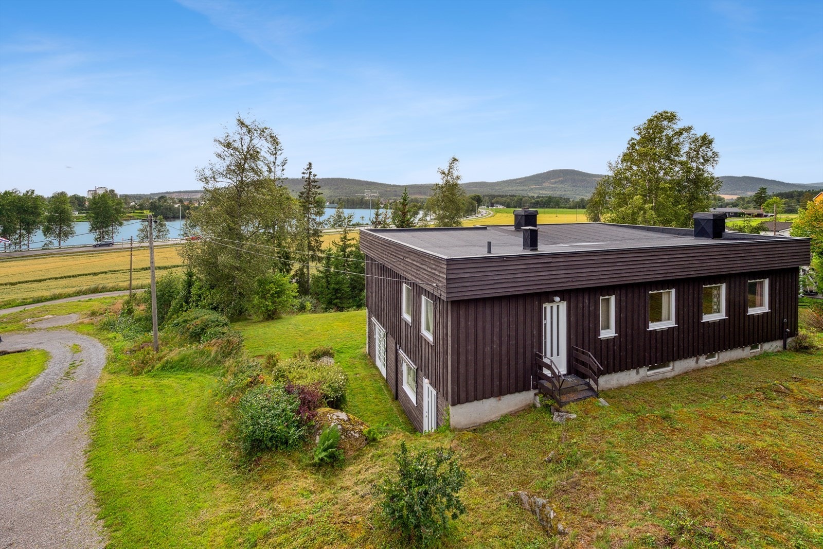 Hagen har flere nivåer, noe som gir rikelig med tumleplass for liten og stor. Galleribilde