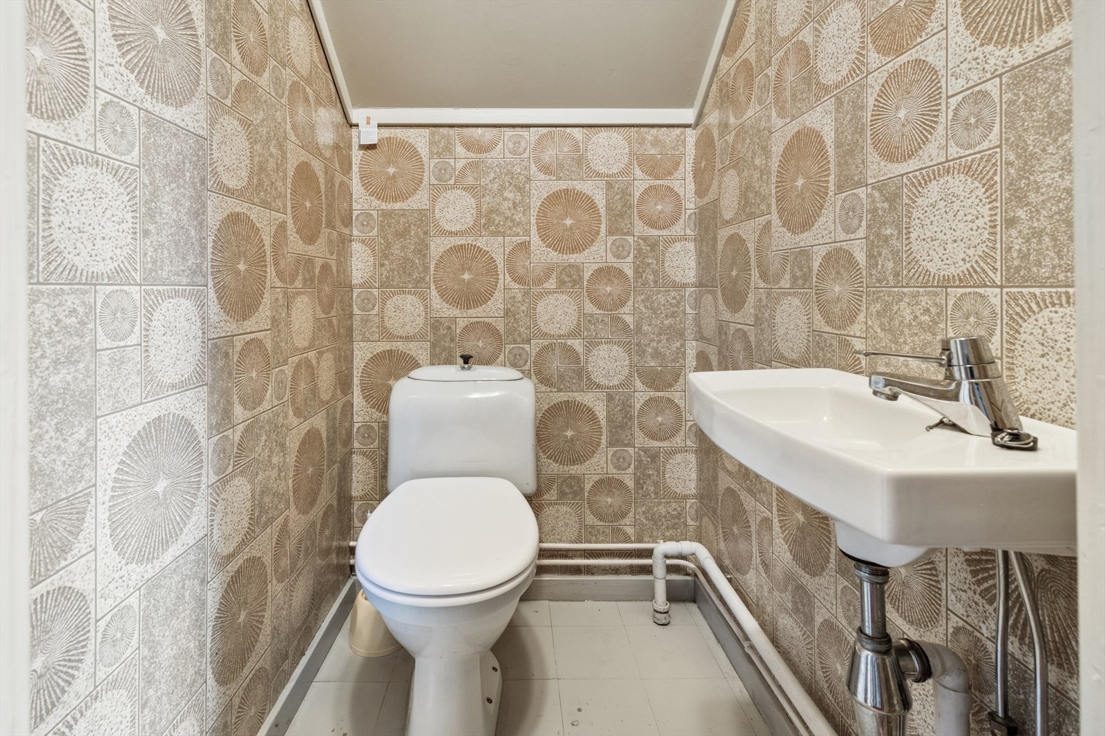 Toalettrom i 1. etasje. Galleribilde