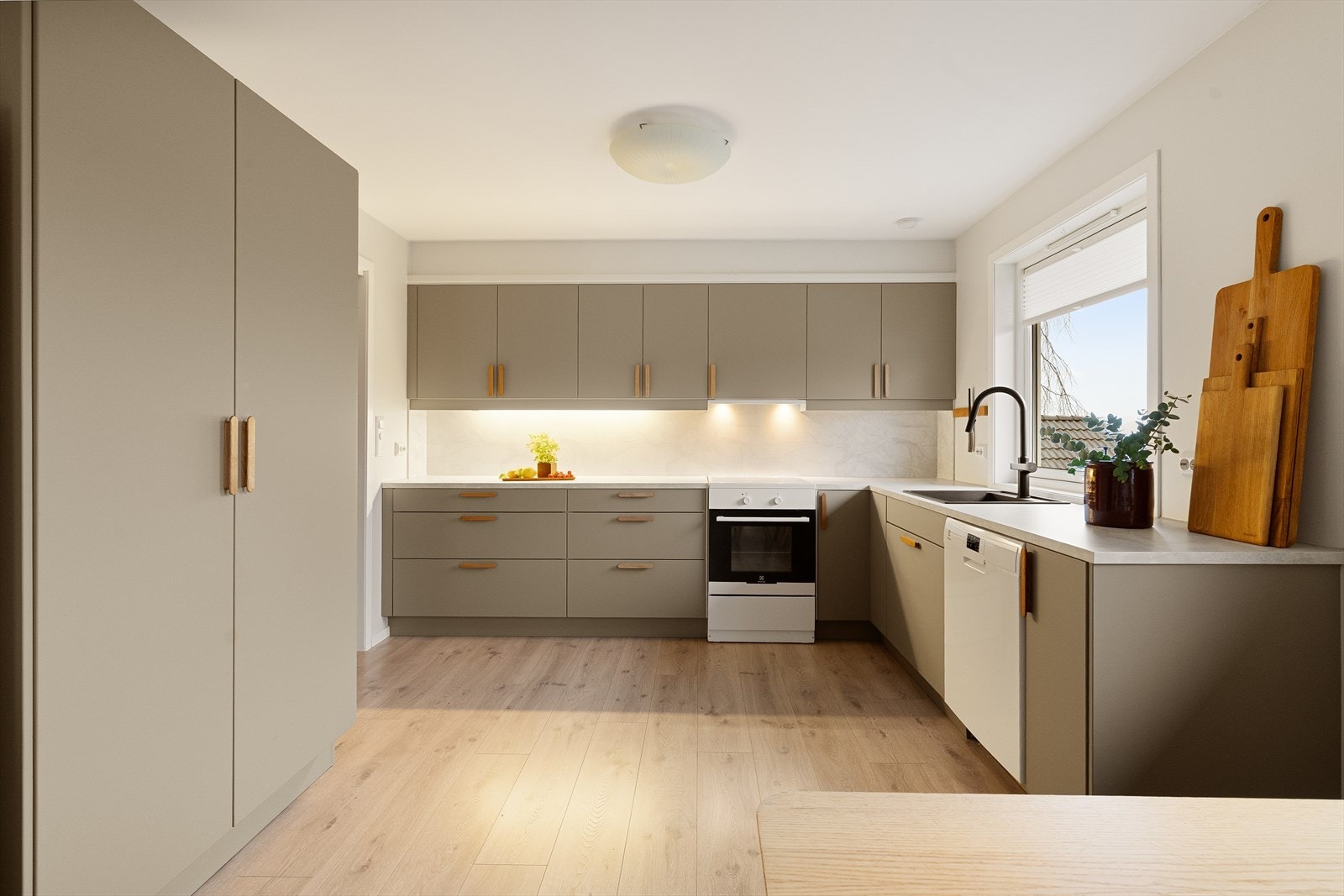 Innbydende og flott kjøkken fra 2025 Galleribilde