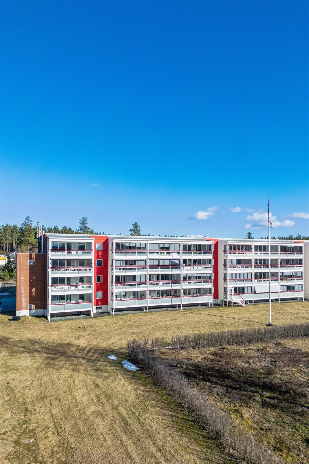 Mastmoen borettslag er et veldrevet lag tilknyttet OBOS. Galleribilde