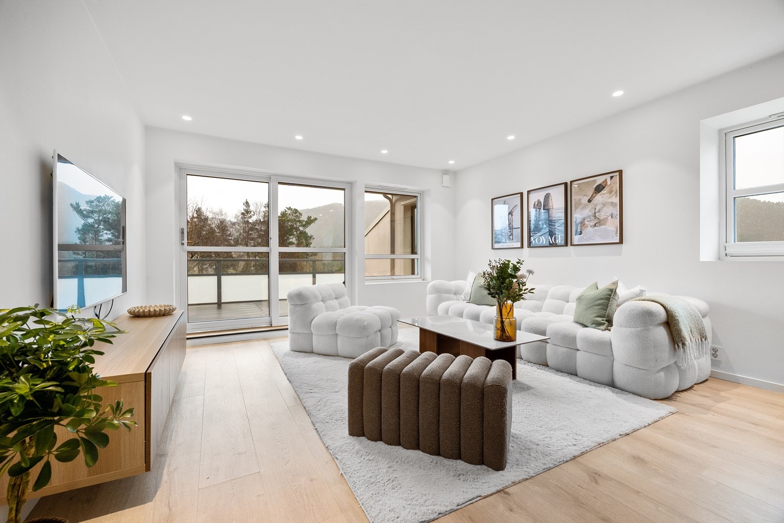 Velkommen til Kråvasslia 47! Presentert av Camilla Sørensen - Eiendomsmegler Norge. Galleribilde