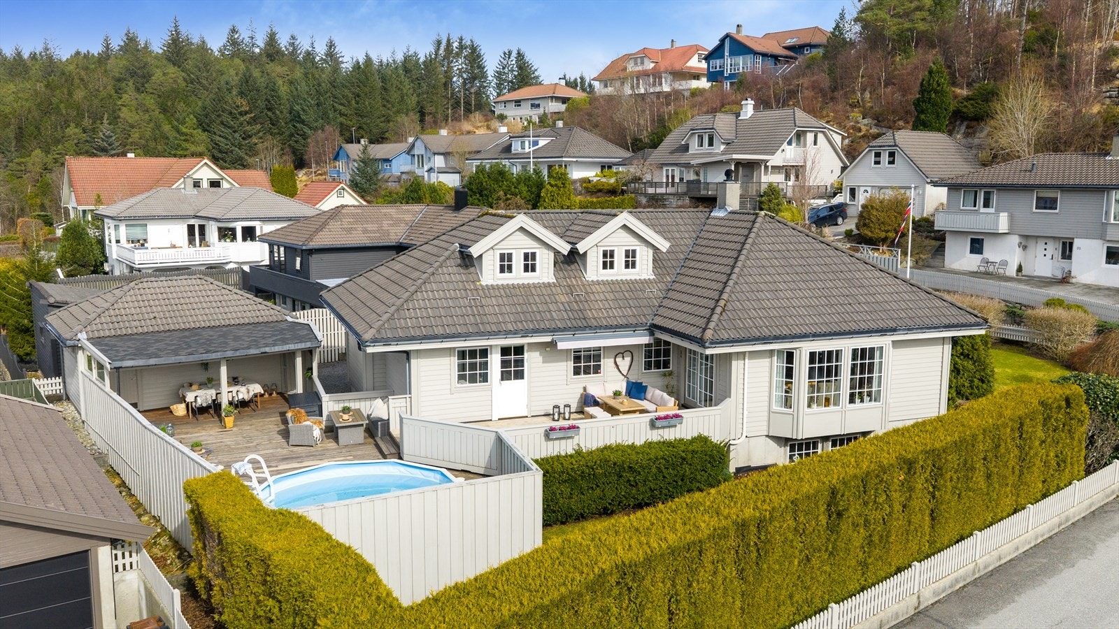 Velkommen til Matrosvegen 36 - presentert av Kristen Brekke i Meglerhuset Rele Galleribilde