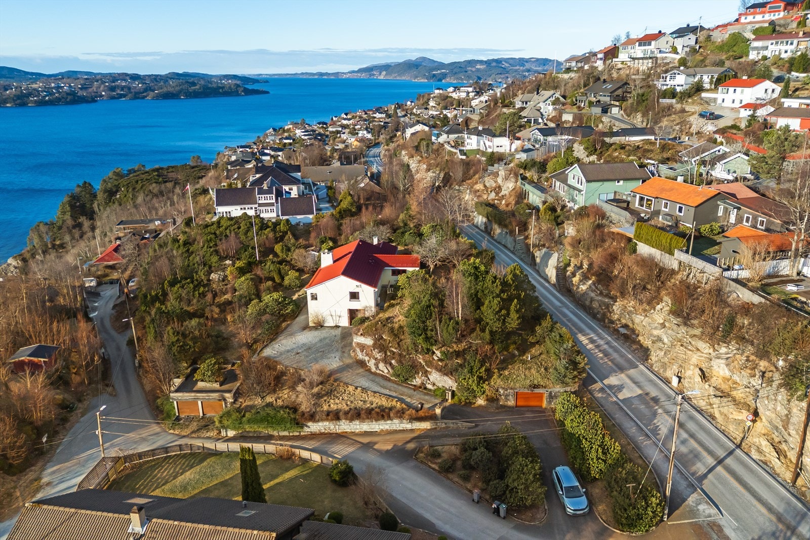 Velkommen til Kringstølen 5 - presentert av Eiendomsmegler Norge v/ Martin Raknes Galleribilde