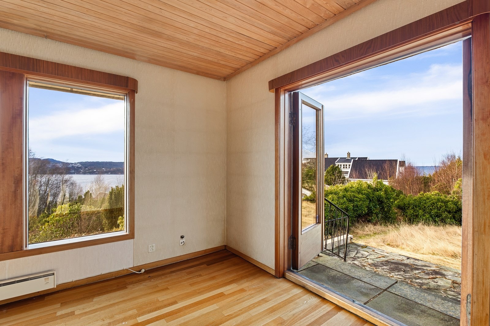 Utsikt nordover mot Meland Galleribilde