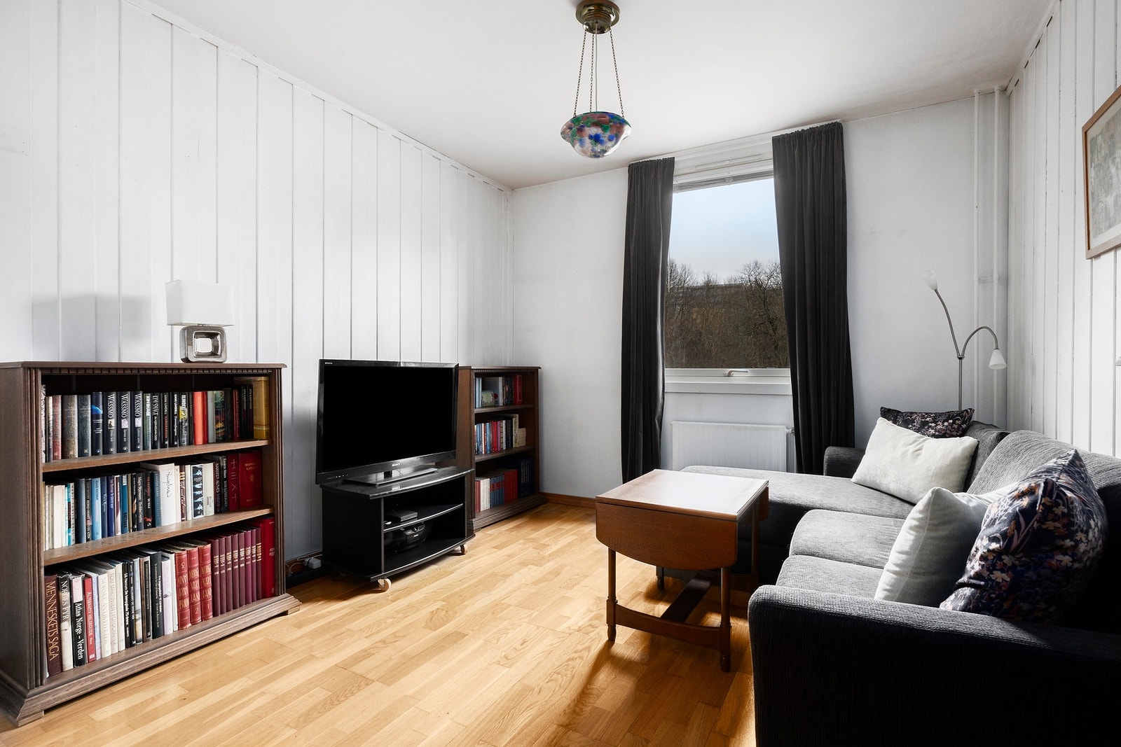 Rommet egner seg godt som kontor, gjesterom eller ekstra oppholdsrom. Galleribilde