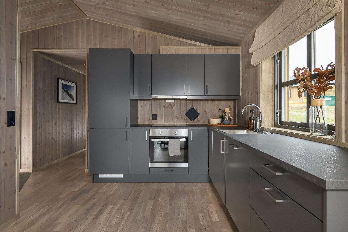 Interiørbilder fra en lik hytte. Farger og produkter kan avvike fra leveransen. Galleribilde