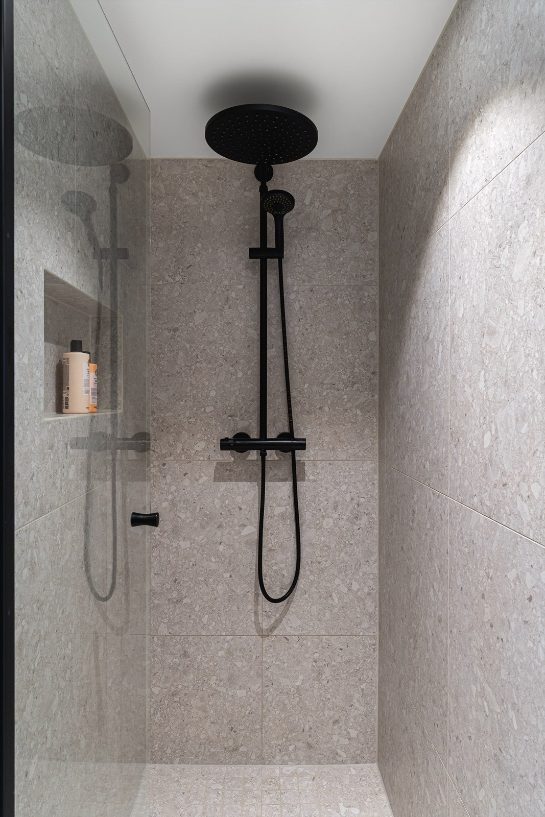 Romslig dusjhjørne Galleribilde