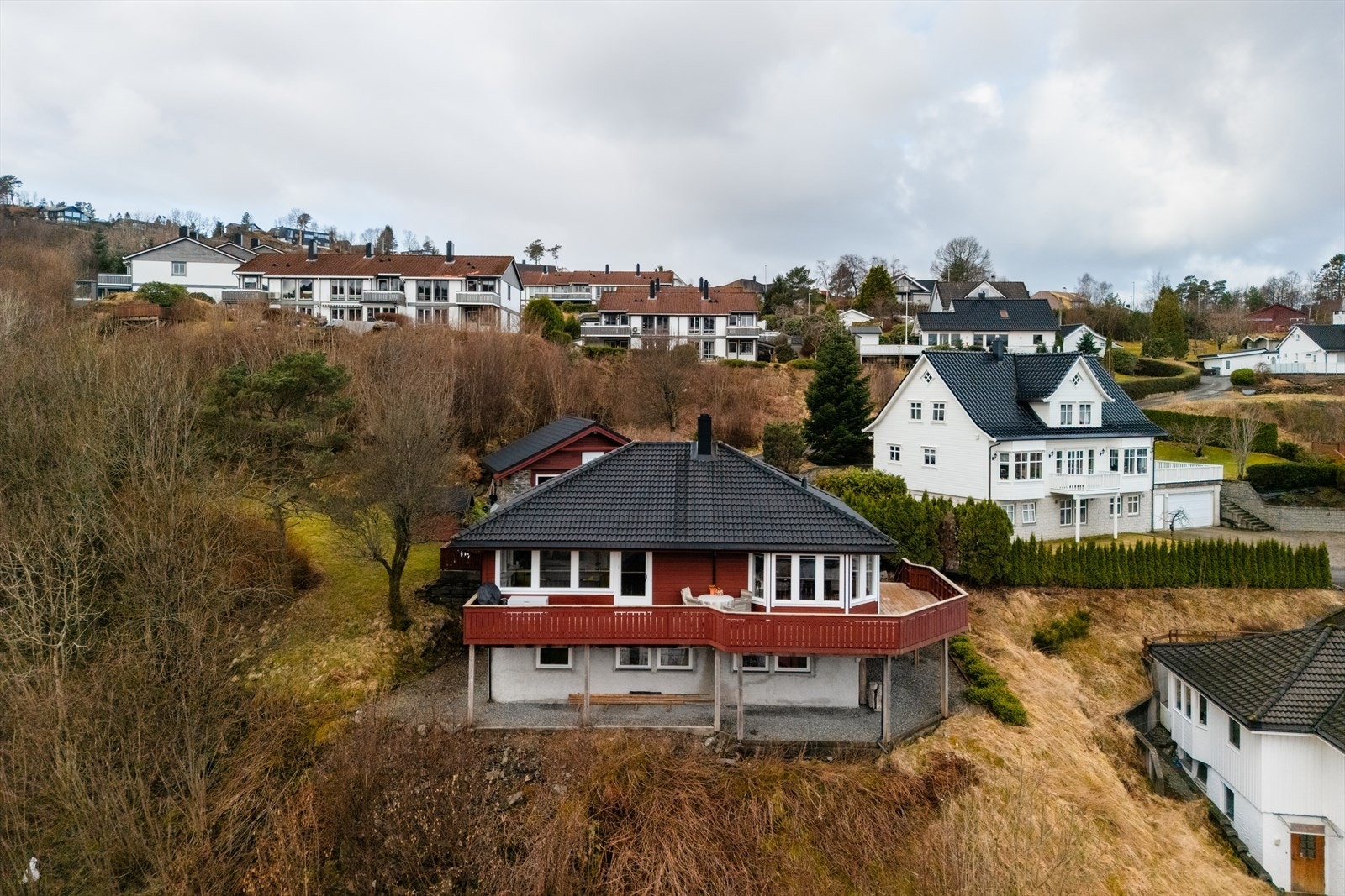 Boligen ligger fint til i et barnevennlig og populært boligområde Galleribilde
