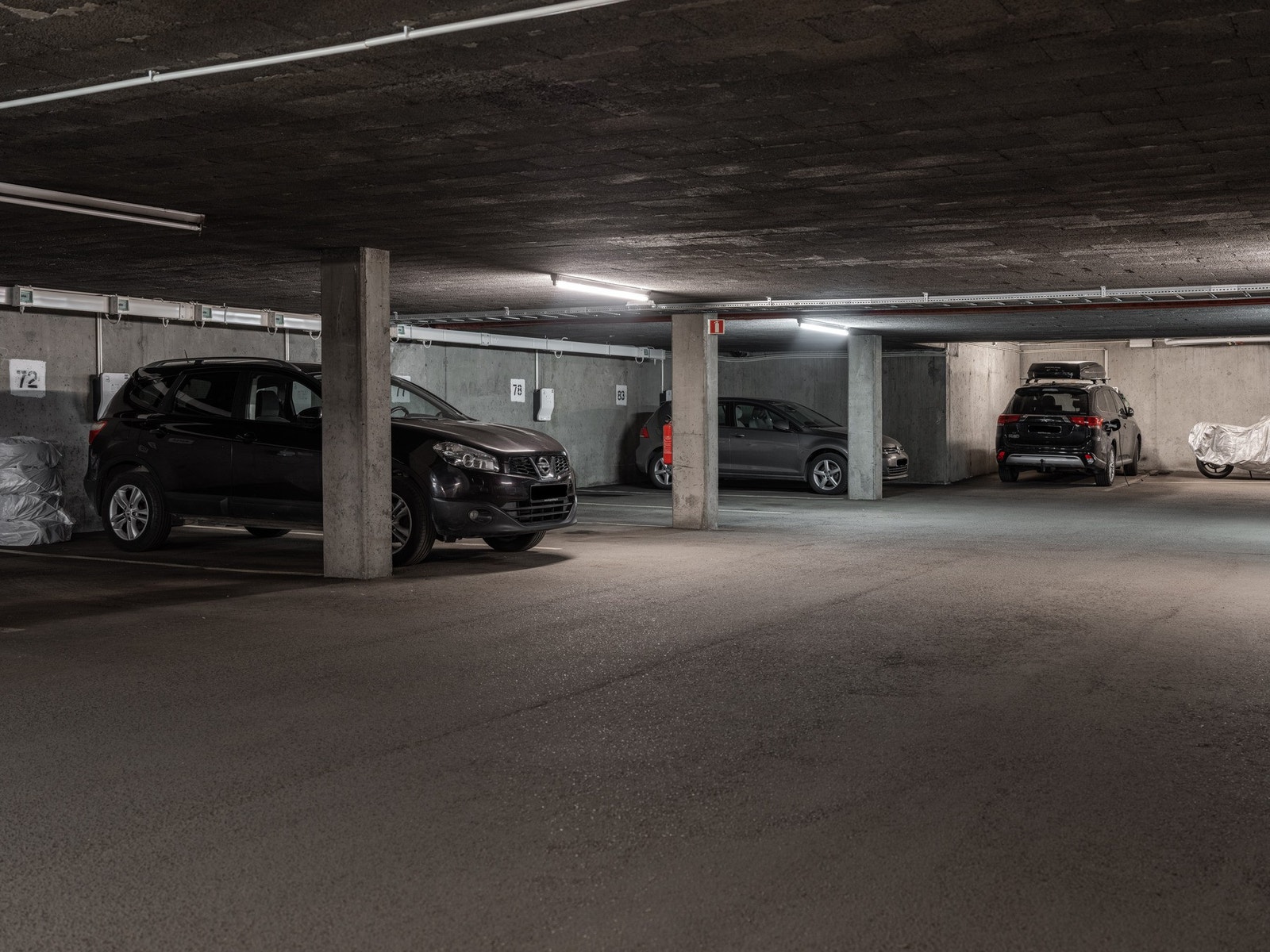 Det medfølger en privat garasjeplass med lader. Galleribilde