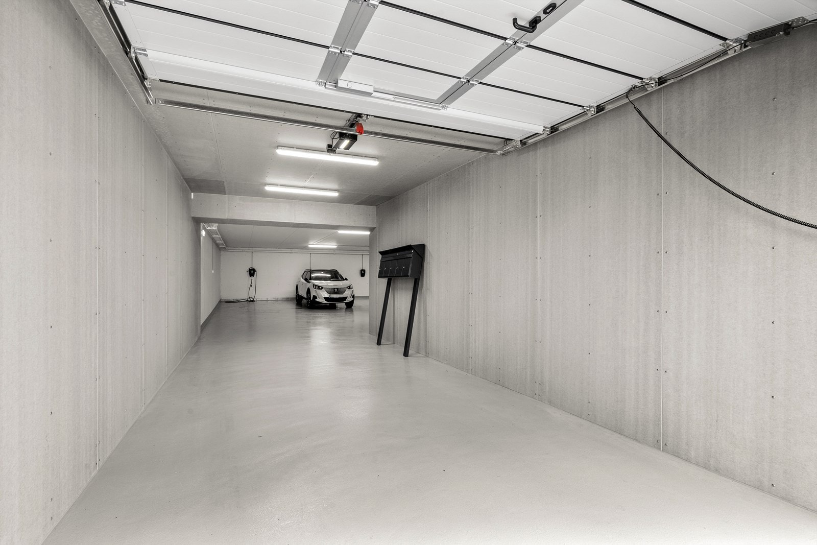 050_.jpg Galleribilde