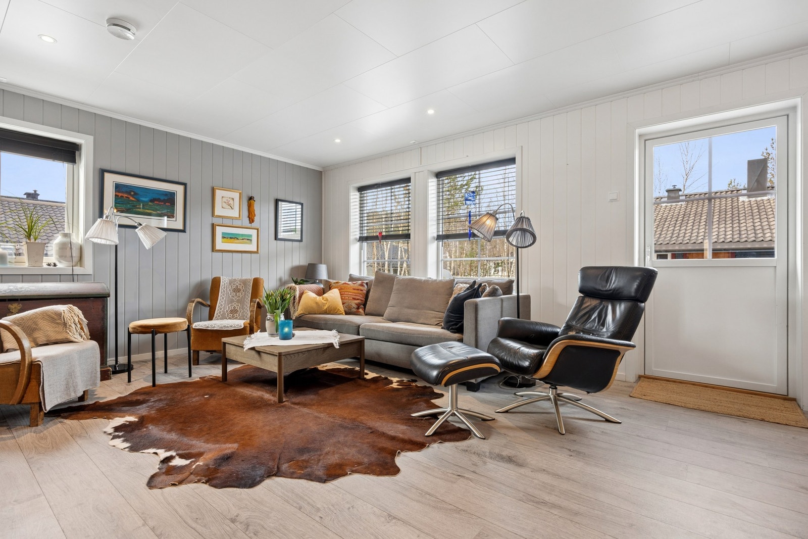 Stue med utgang til terrassen Galleribilde