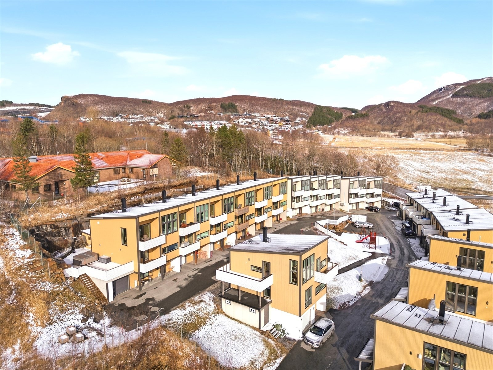 Flott, veletablert og barnevennlig område nært kjente turområder, som populære Maskinisten. Galleribilde