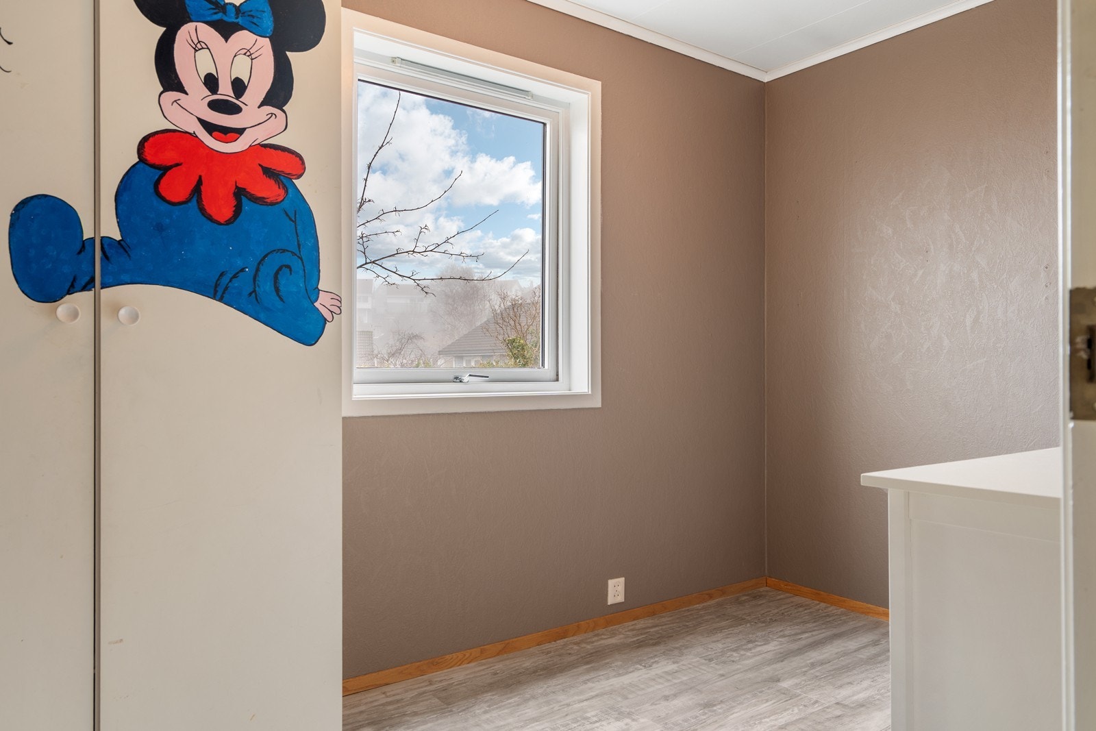 KJW06102 Galleribilde