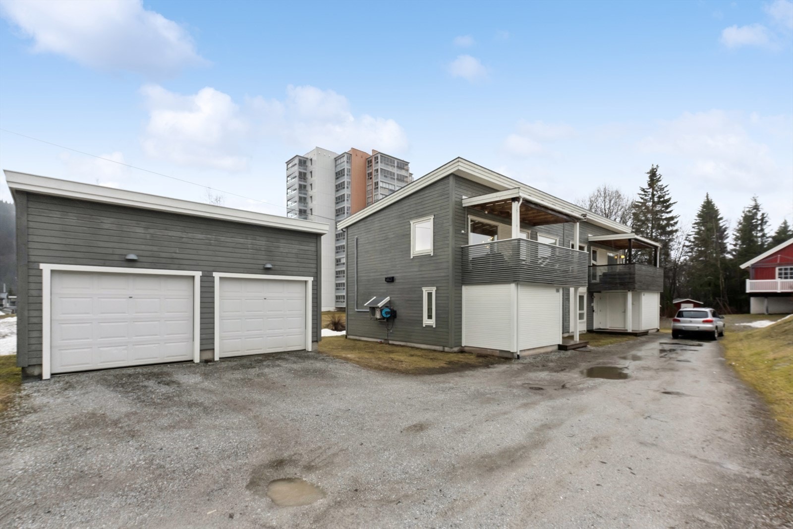 DNB Eiendom v/ eiendomsmegler Joar M. Adolfsen ønsker deg velkommen til Møllerveien 9A Galleribilde