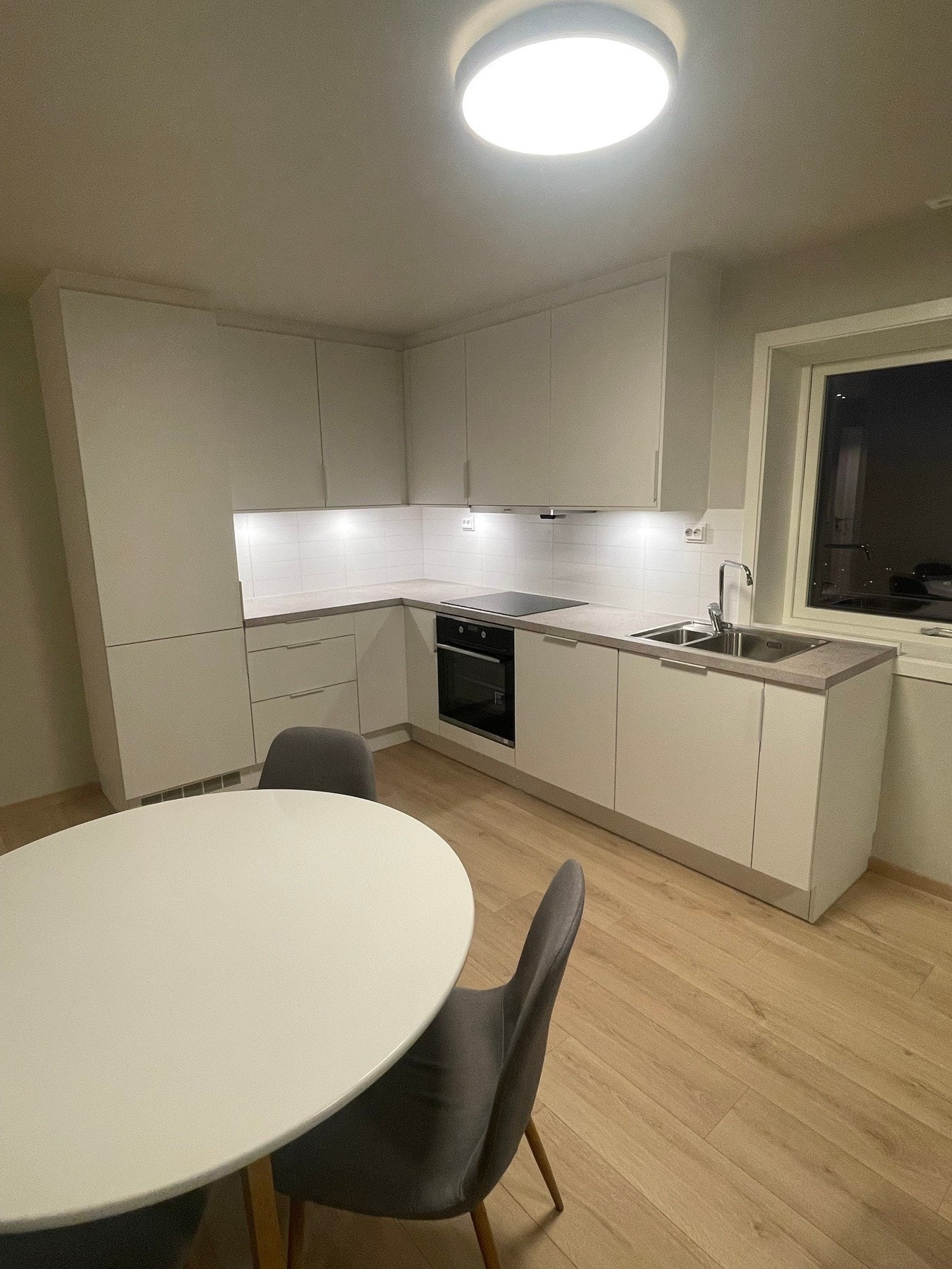 Utleiedel Galleribilde