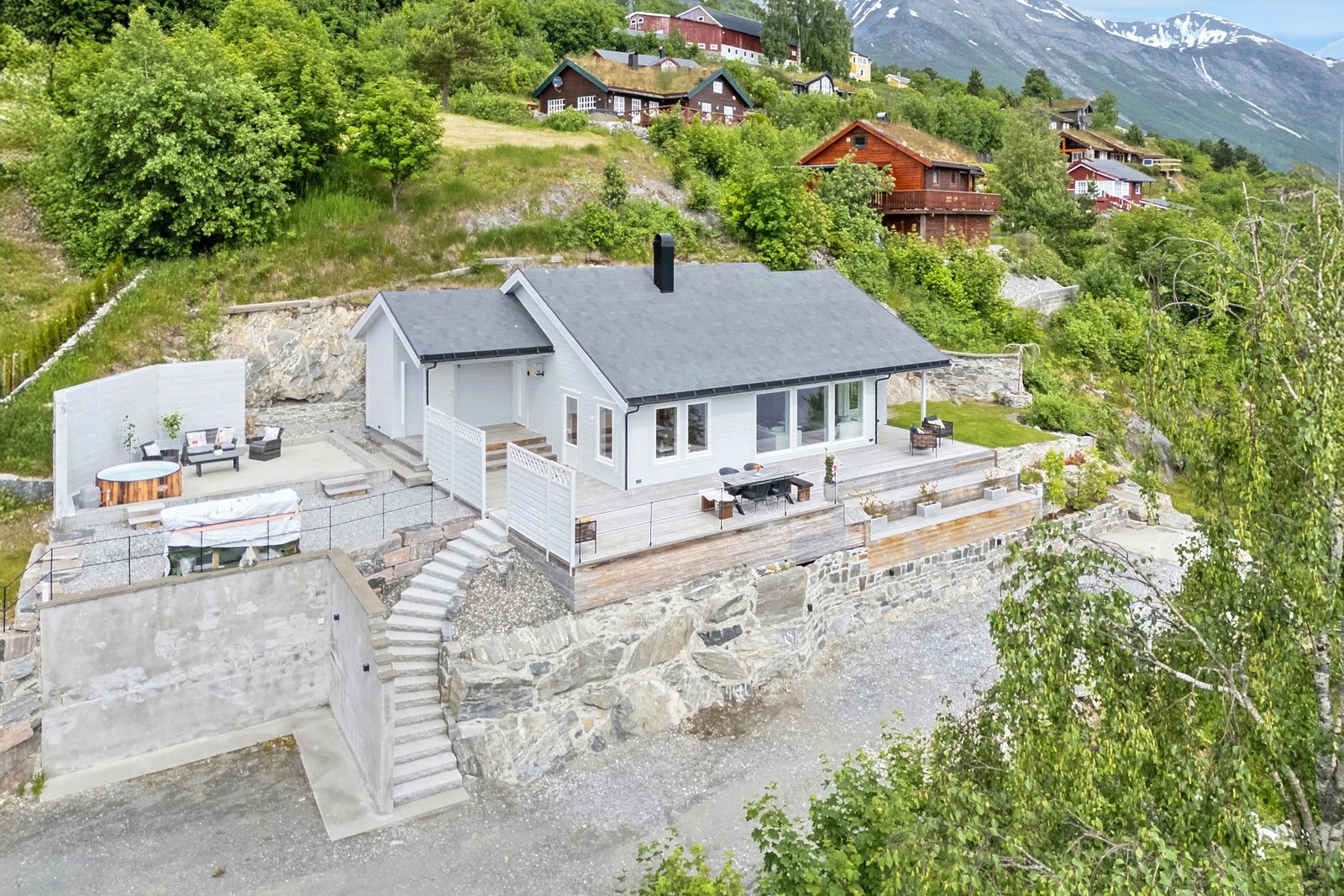 - i naturskjønne omgivelser på vakre Lingåsen i Valldalen - Galleribilde