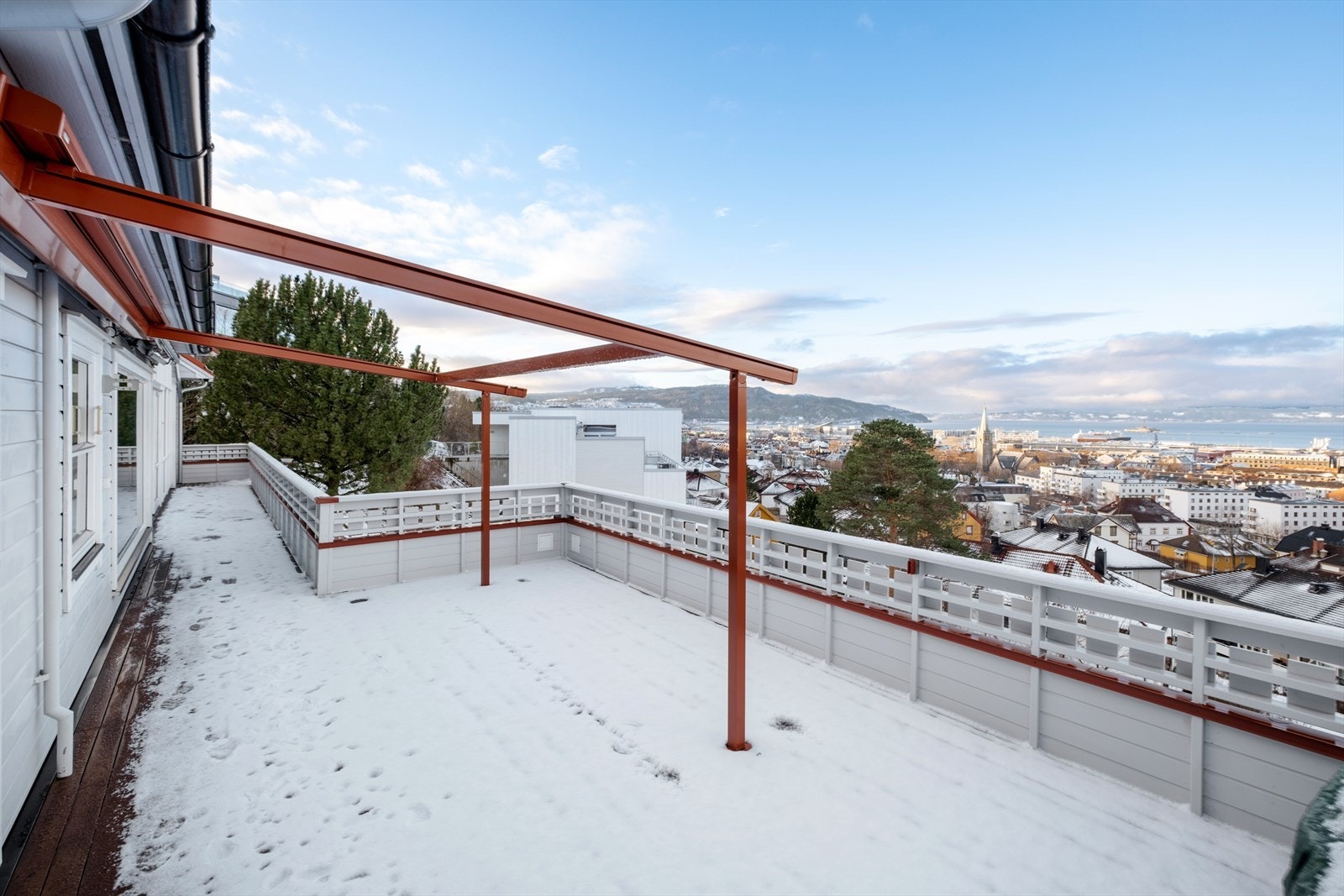 Her får du panoramautsikt og gode solforhold! Galleribilde