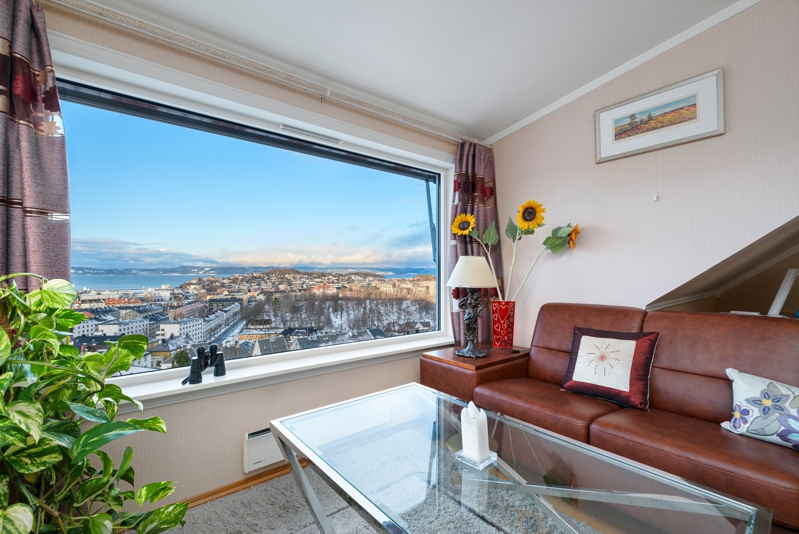 Soverommet er på 20m² med utgang til en flott takterrasse. Galleribilde