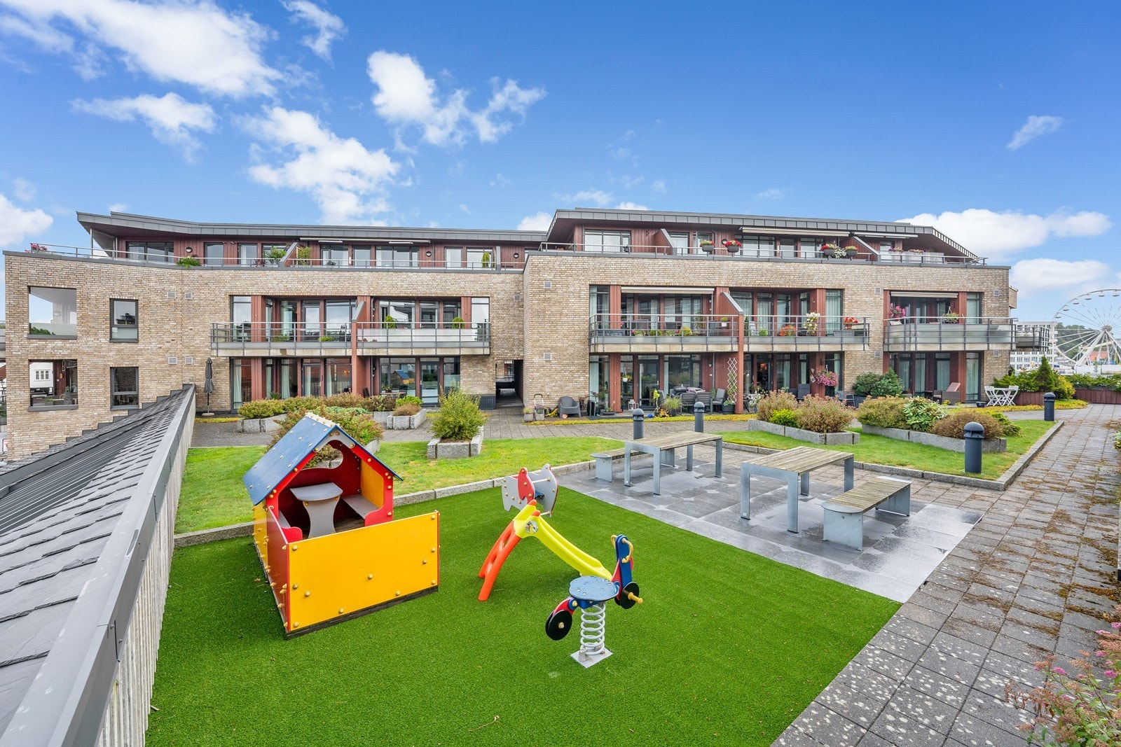 Borettslaget har trivelig fellesareal. Galleribilde