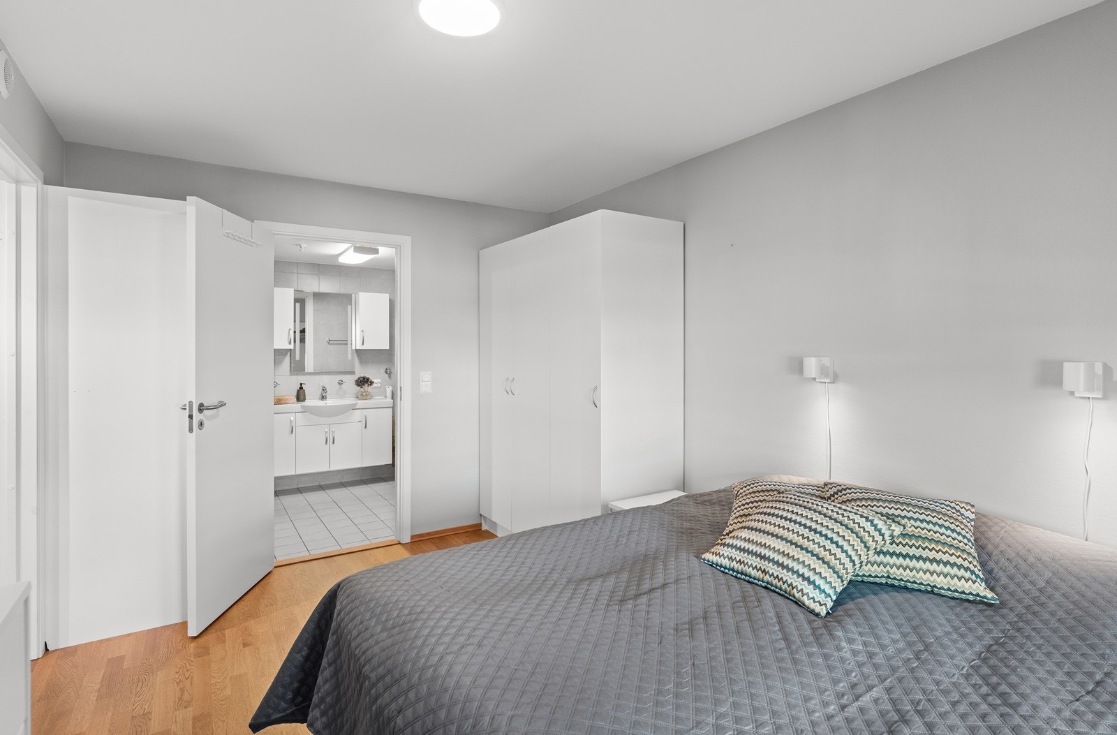 Her er adkomst til eget bad. Galleribilde