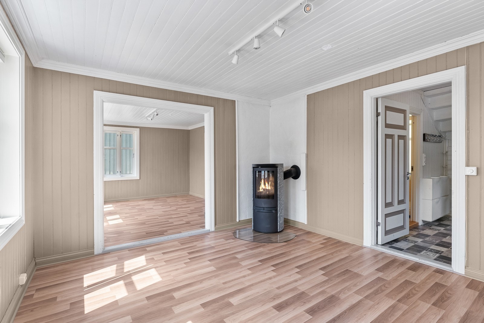 Her kan det innredes etter behov - Enten om man ser for seg spisestue, stue eller andre løsninger Galleribilde