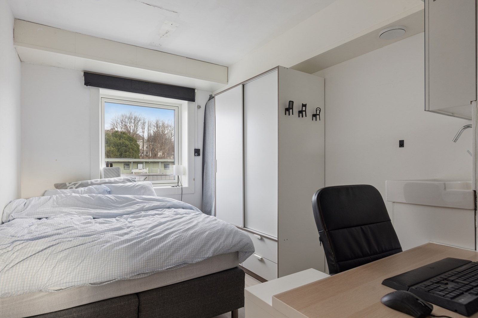 Ett av de 4 soverommene i leiligheten Galleribilde