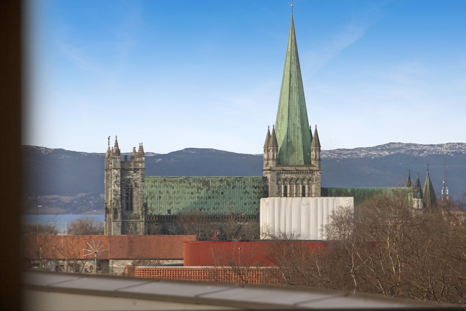 Utsikt mot Nidarosdomen Galleribilde