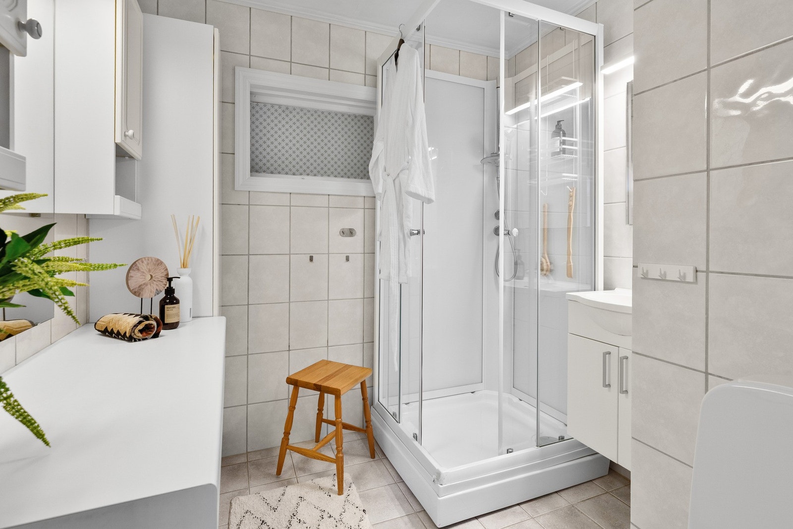 Bad hovedetasje Galleribilde