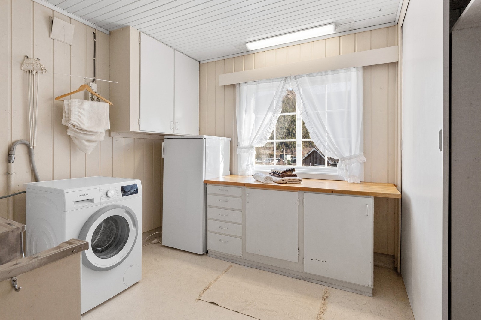 Vaskerom sokkel Galleribilde