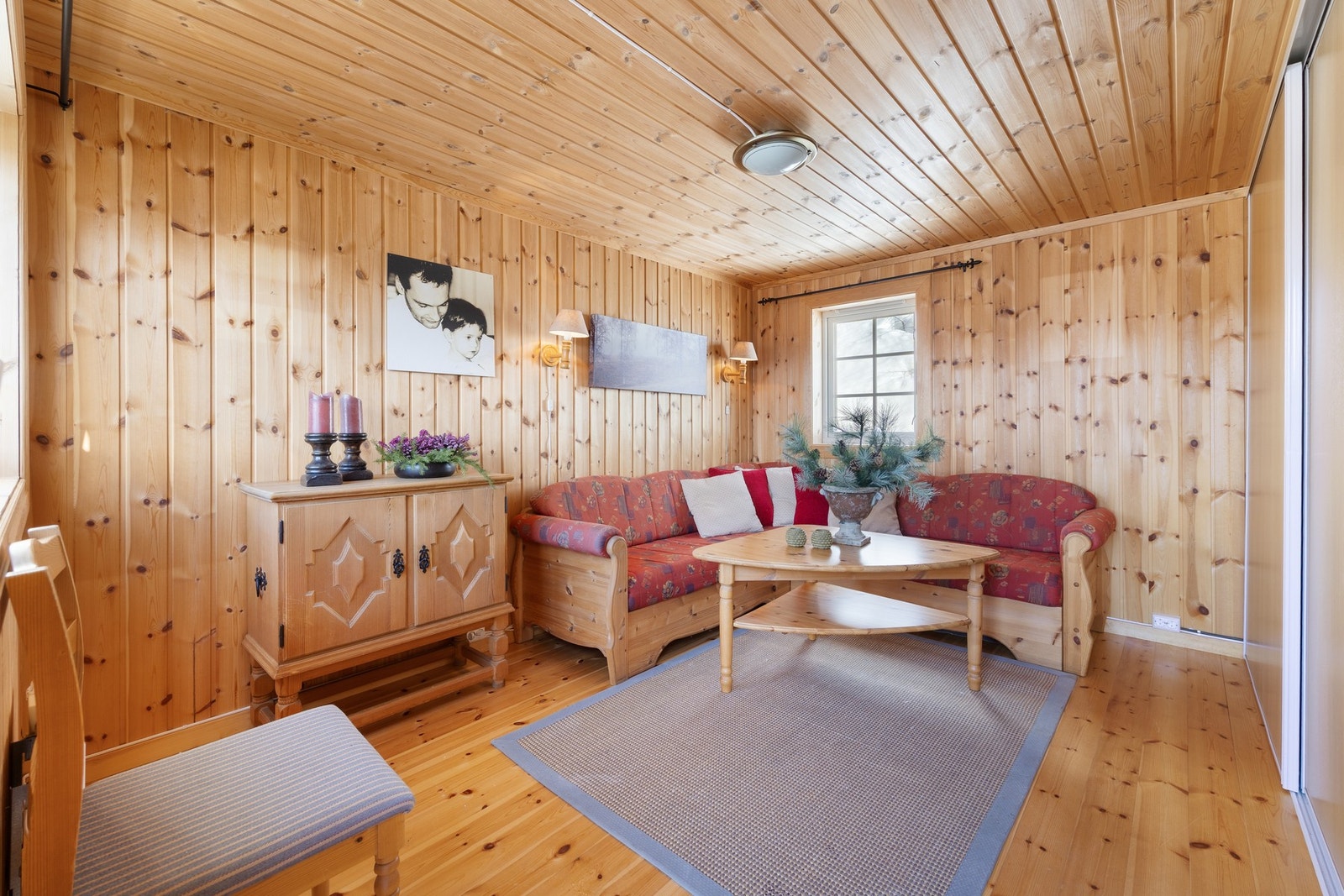 Om du ønsker ro og stillhet, er annekset det perfekte sted. Åpner du døren har du direkte utsikt mot det vakre Trysilfjellet. Galleribilde
