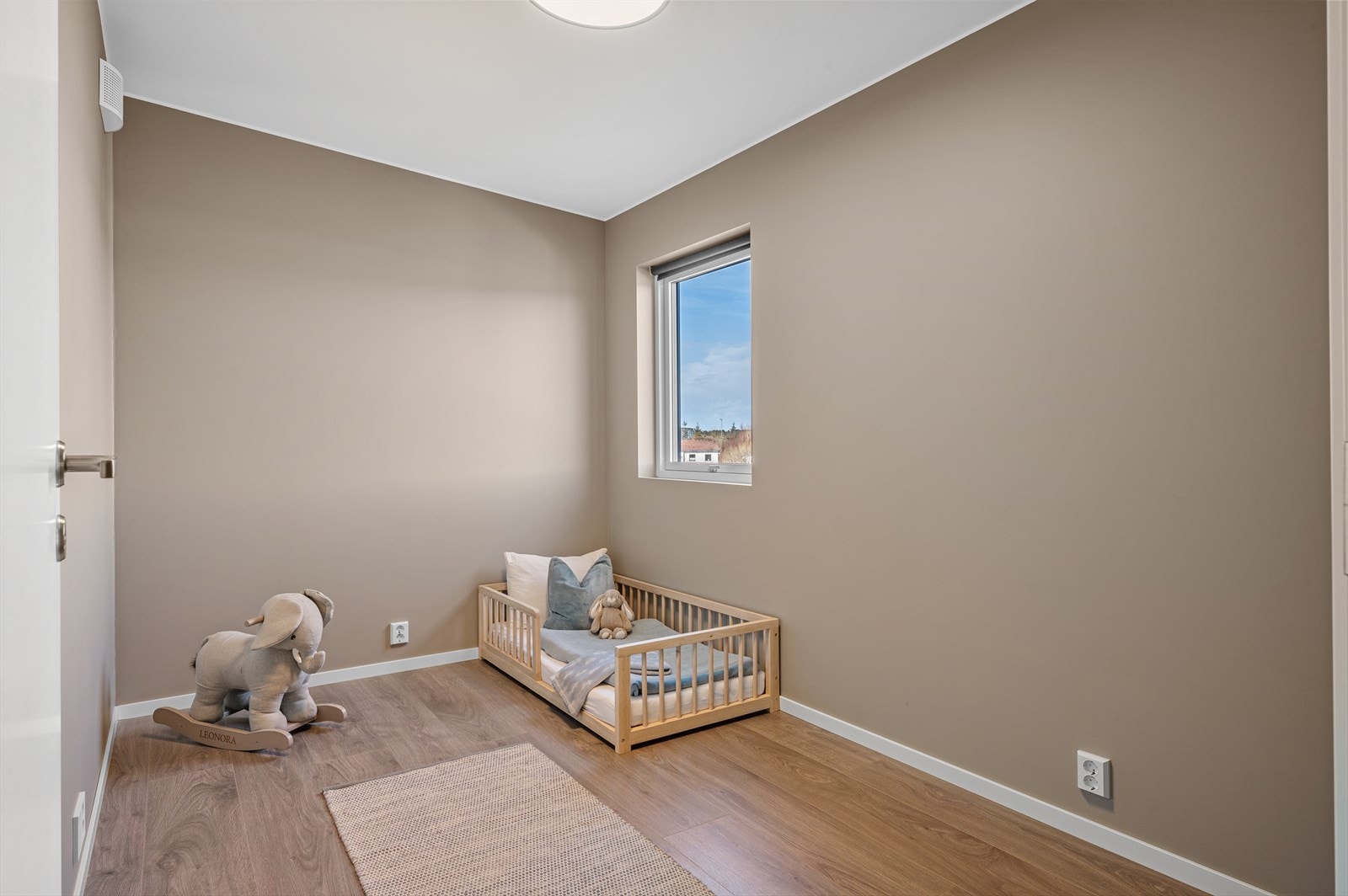 - Soverommet i 2. etasje måler 10m² - Galleribilde