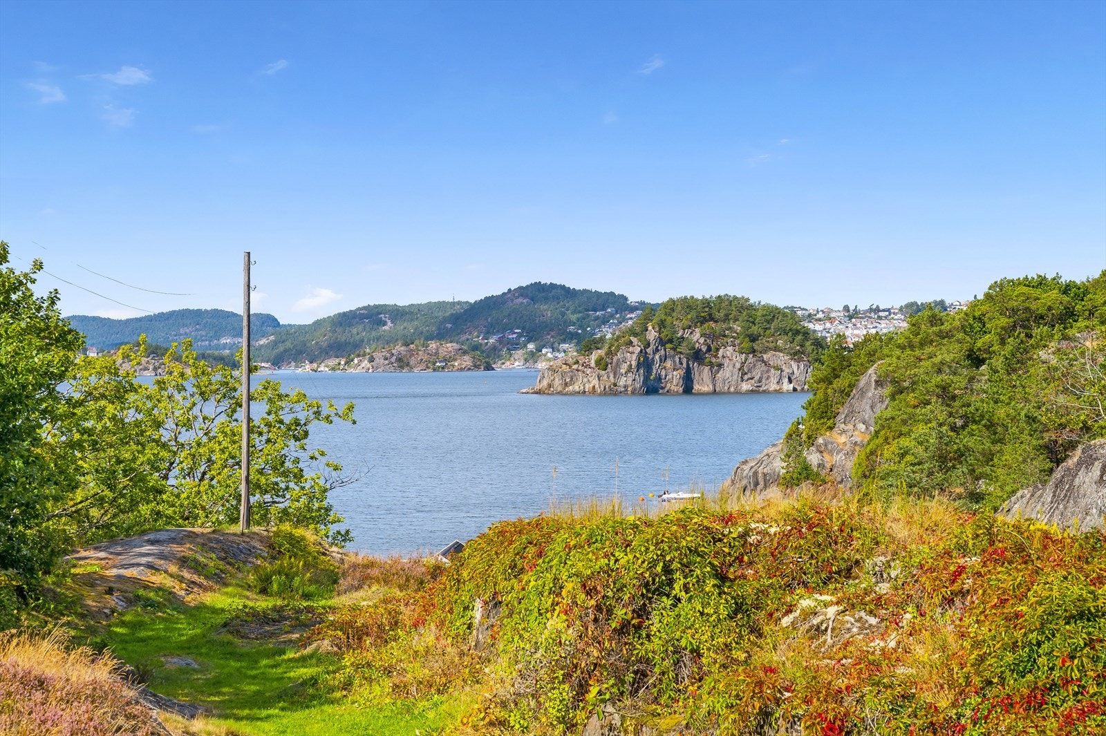 Fantastisk sjøutsikt fra eiendommen. Galleribilde
