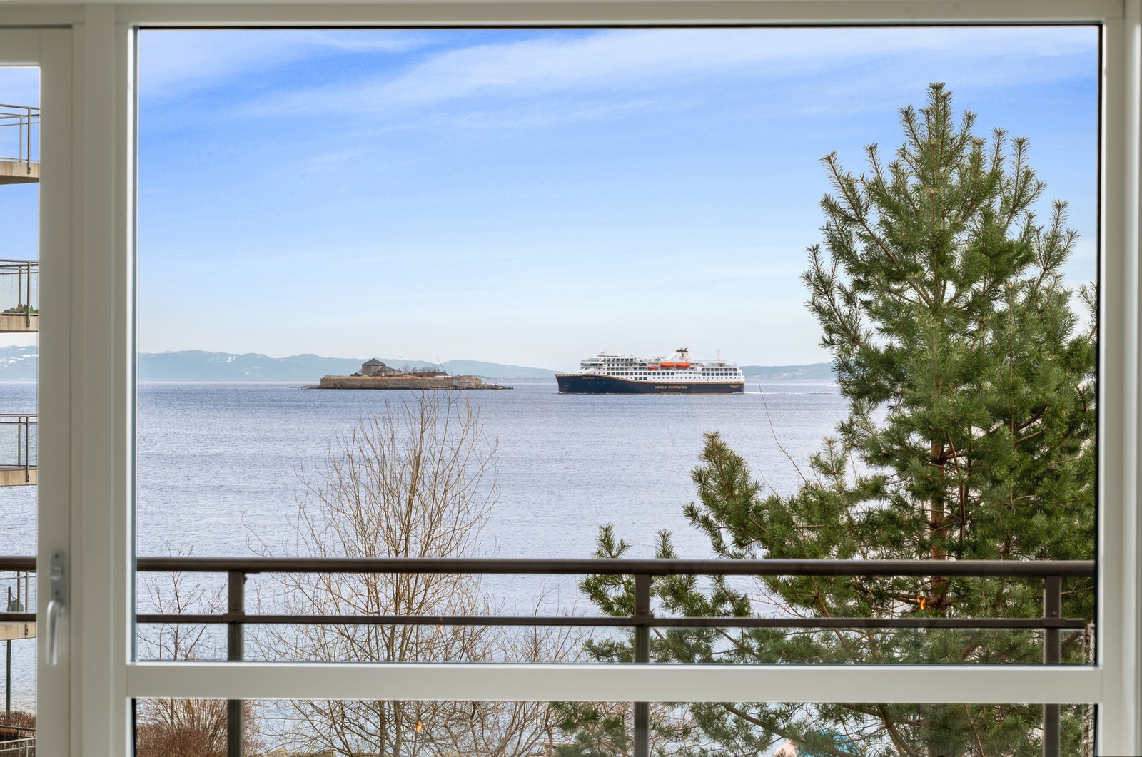 Fantastisk utsikt mot Munkholmen. Galleribilde