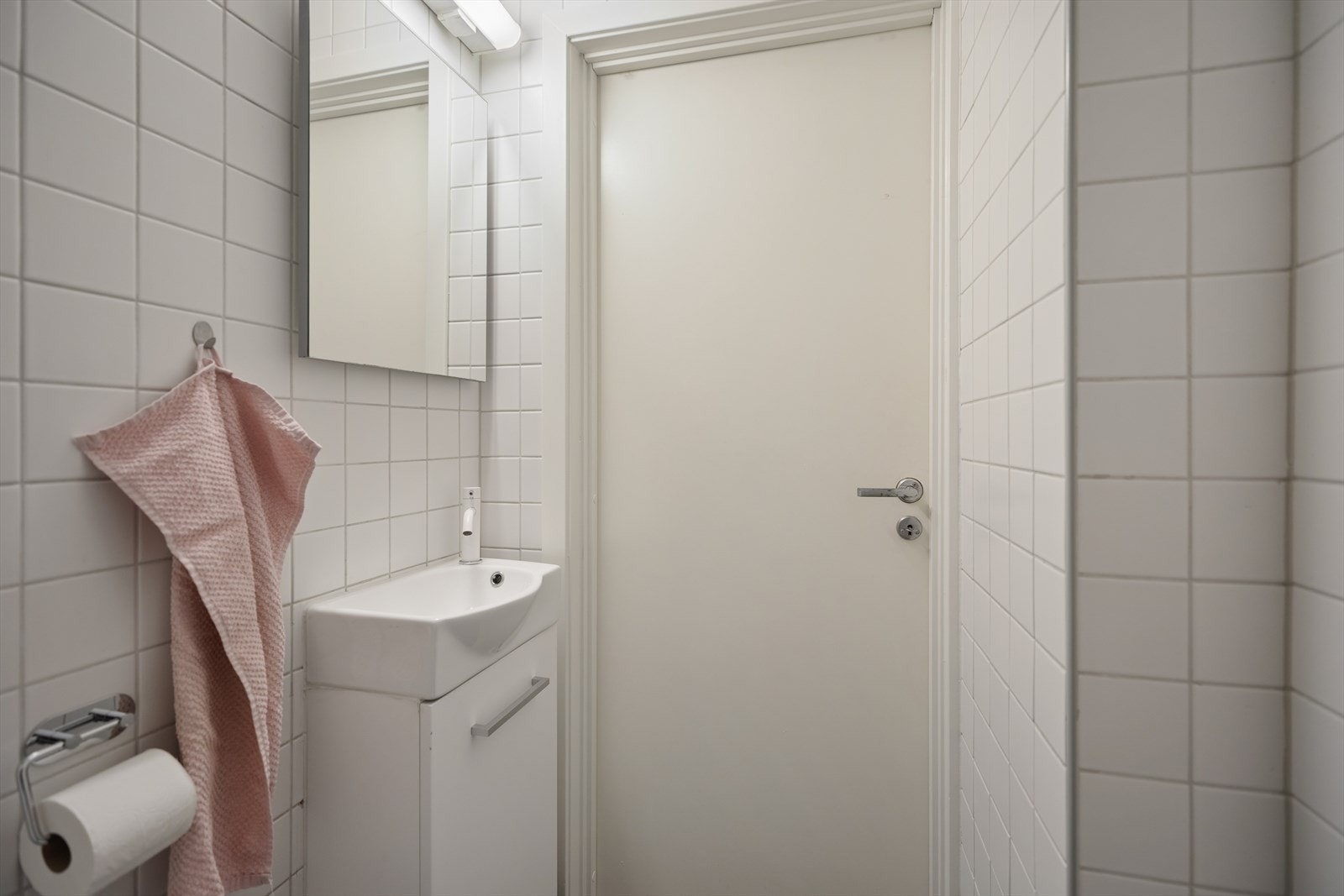 Varmekabler i gulv. Galleribilde