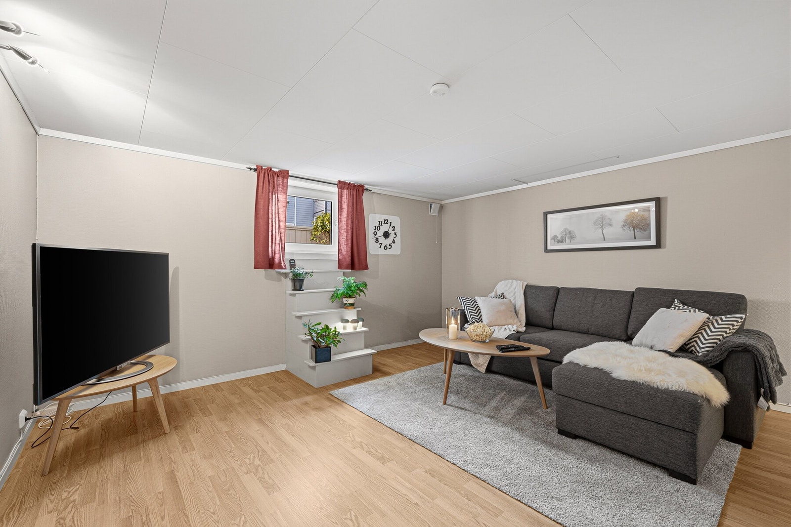 En koselig og innbydende kjellerstue som gir ekstra boltreplass. Galleribilde