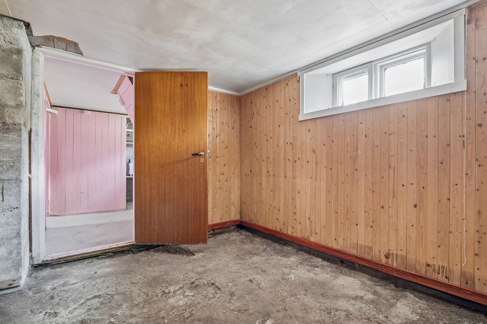 Bod i kjeller. Galleribilde