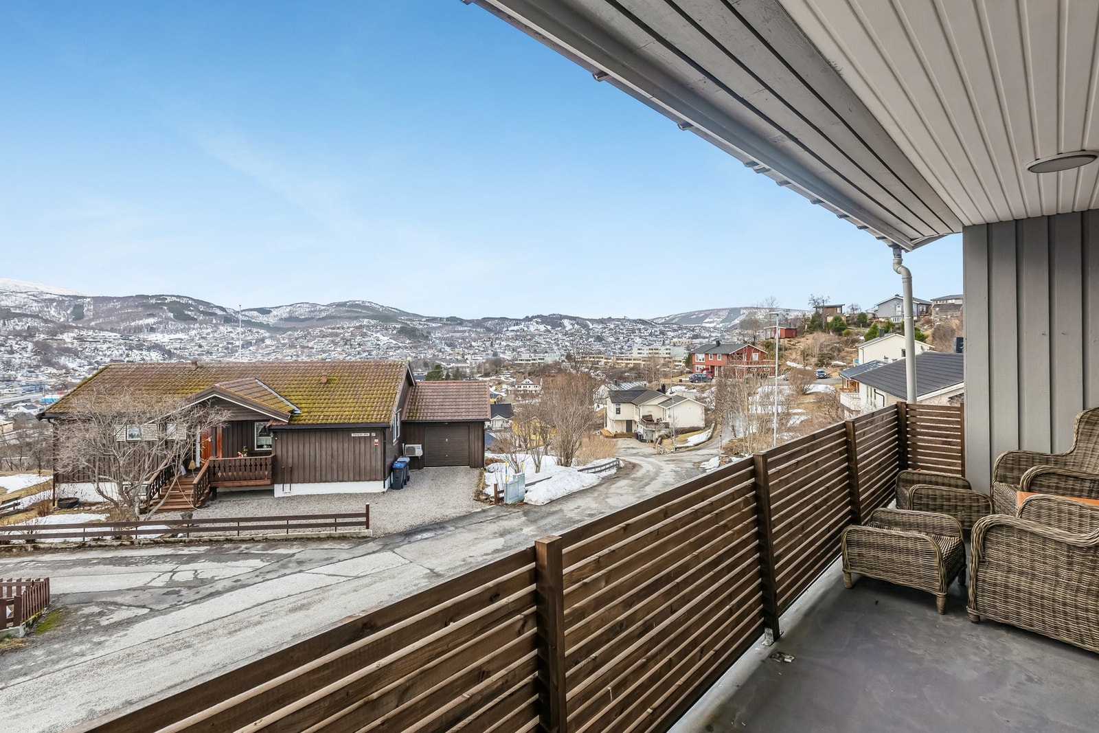 Balkong på front Galleribilde