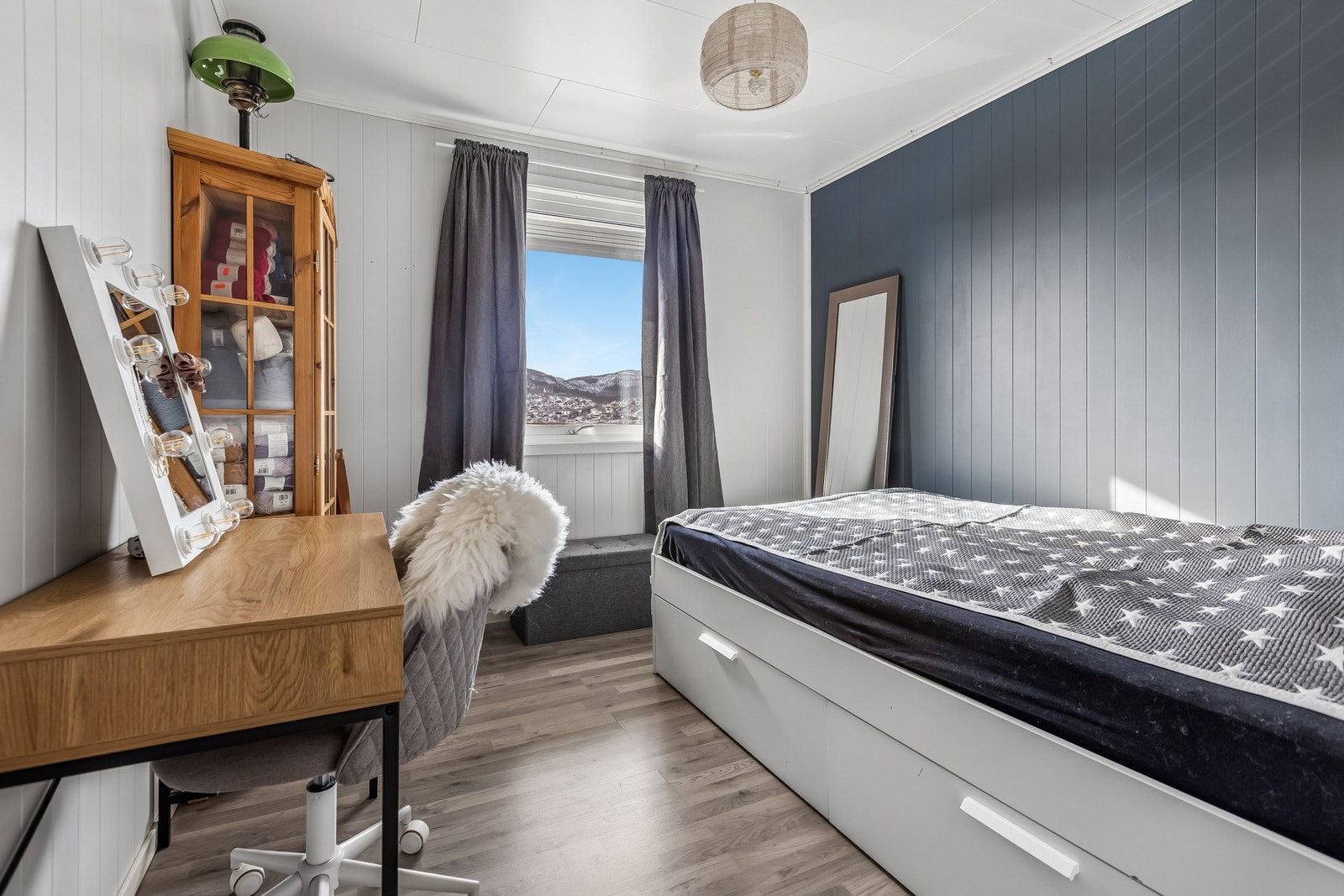 Soverom nr 1 Galleribilde