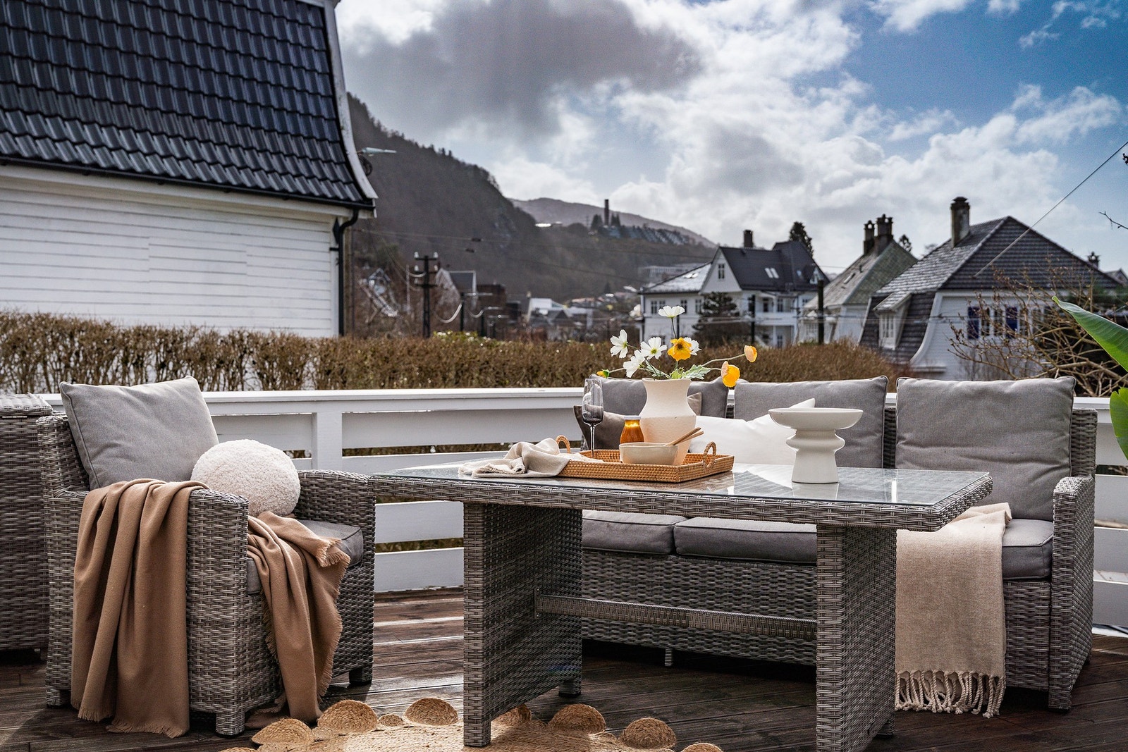 Solrikt med god plass for grilling. Galleribilde