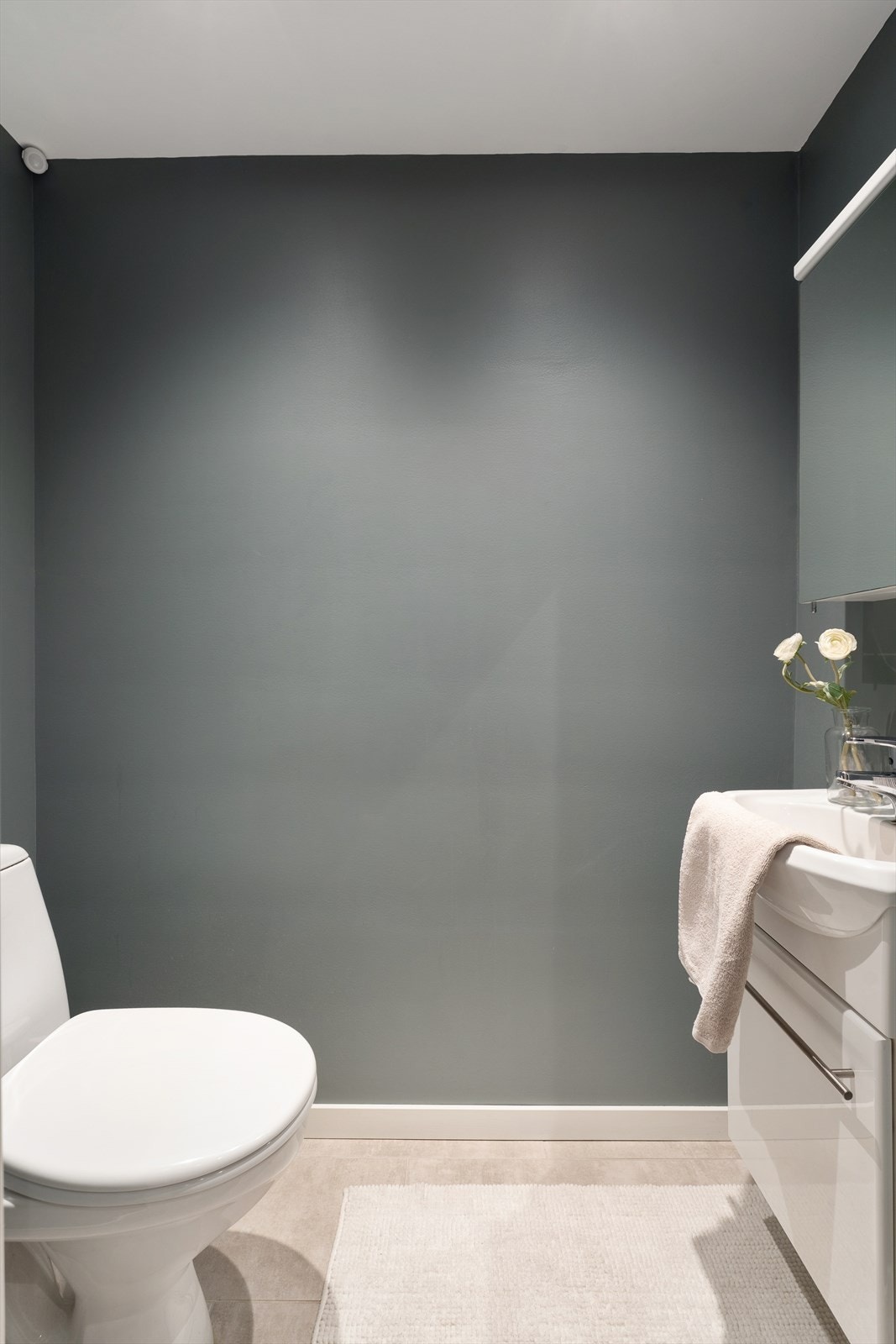 Eget toalettrom som ble pusset opp i 2018 Galleribilde