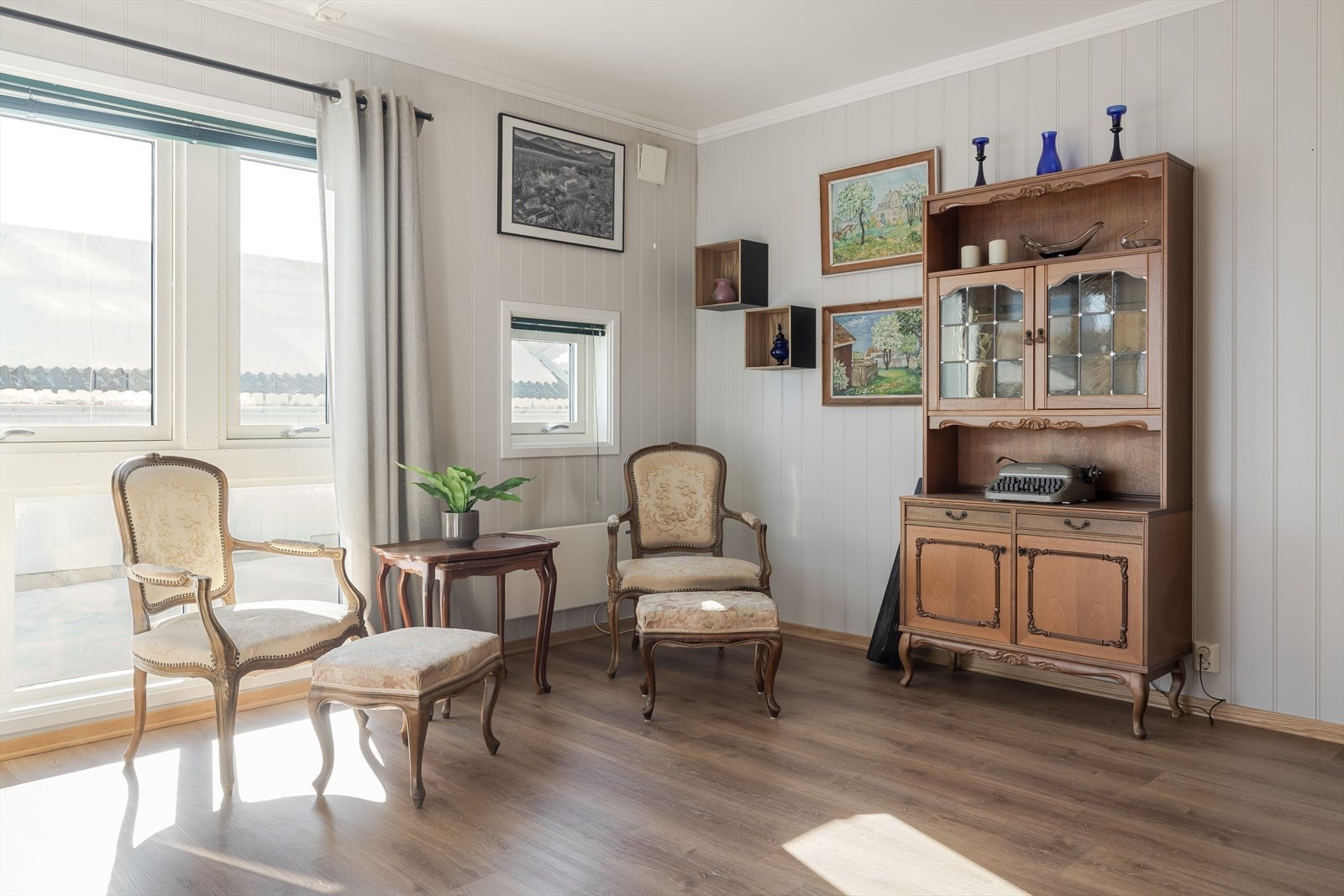 Det er en praktisk 2-roms leilighet med med lyse og romslige rom. Galleribilde