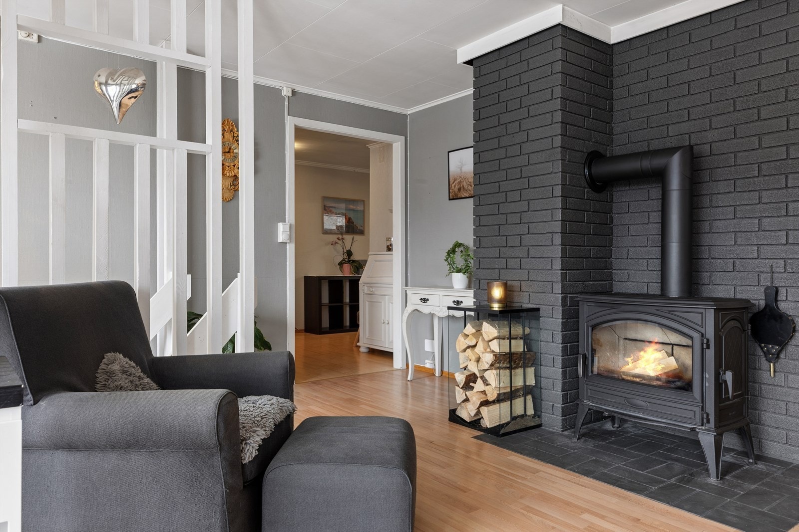 Peisovn gir en trivelig atmosfære på kjølige dager. Galleribilde