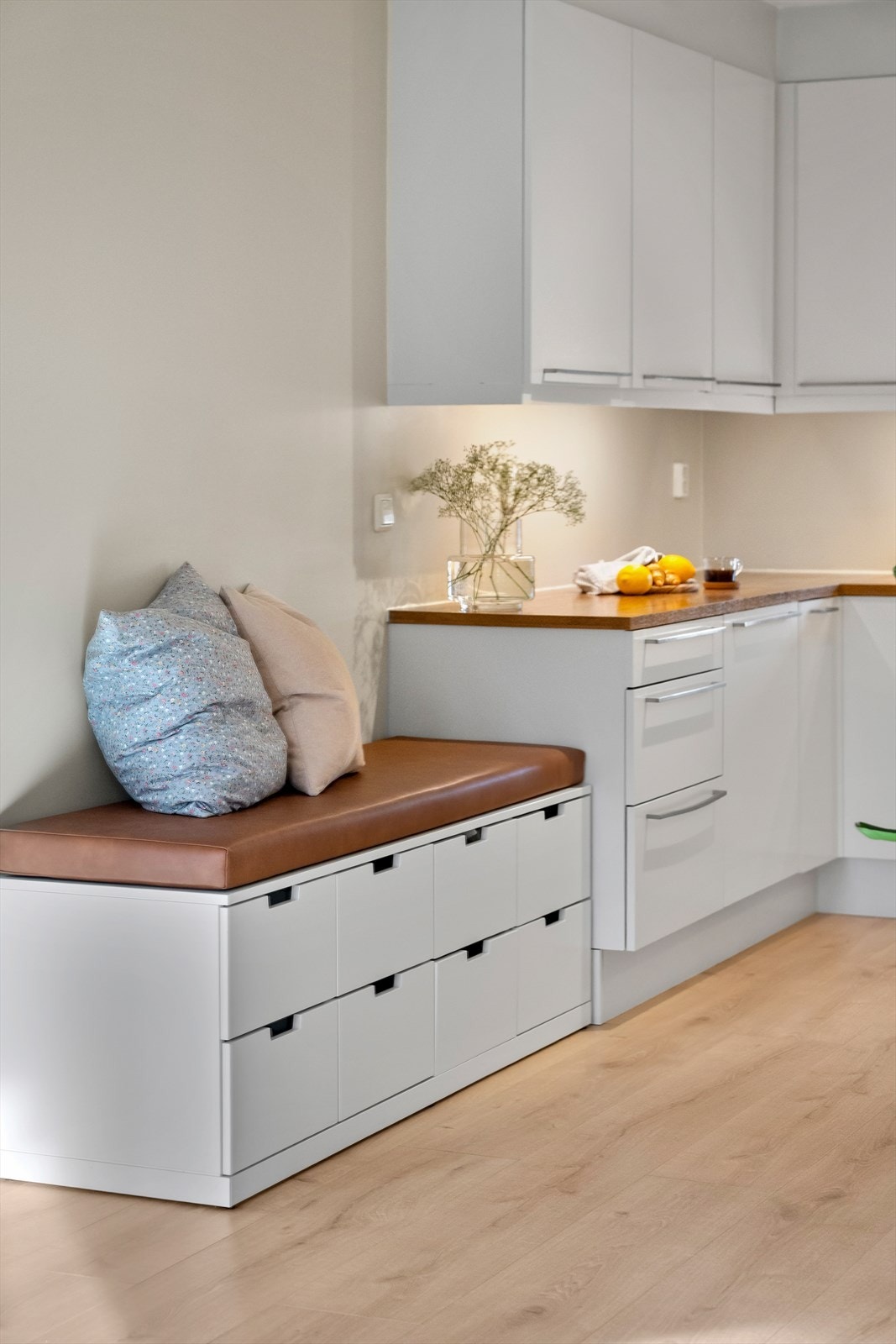 Moderne og tidsriktig kjøkkeinnredning fra HTH. Galleribilde