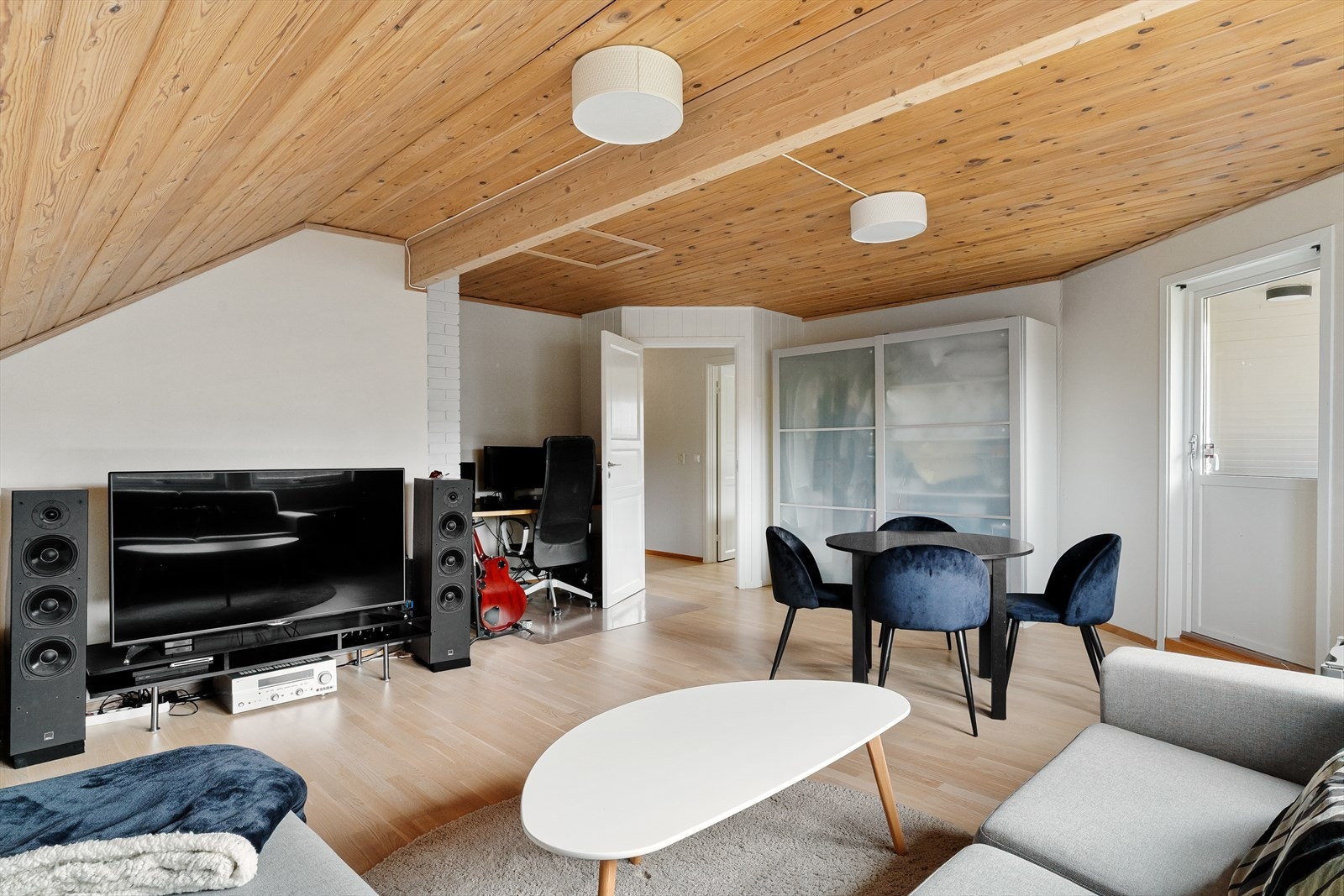 Hue belysning i tak Galleribilde